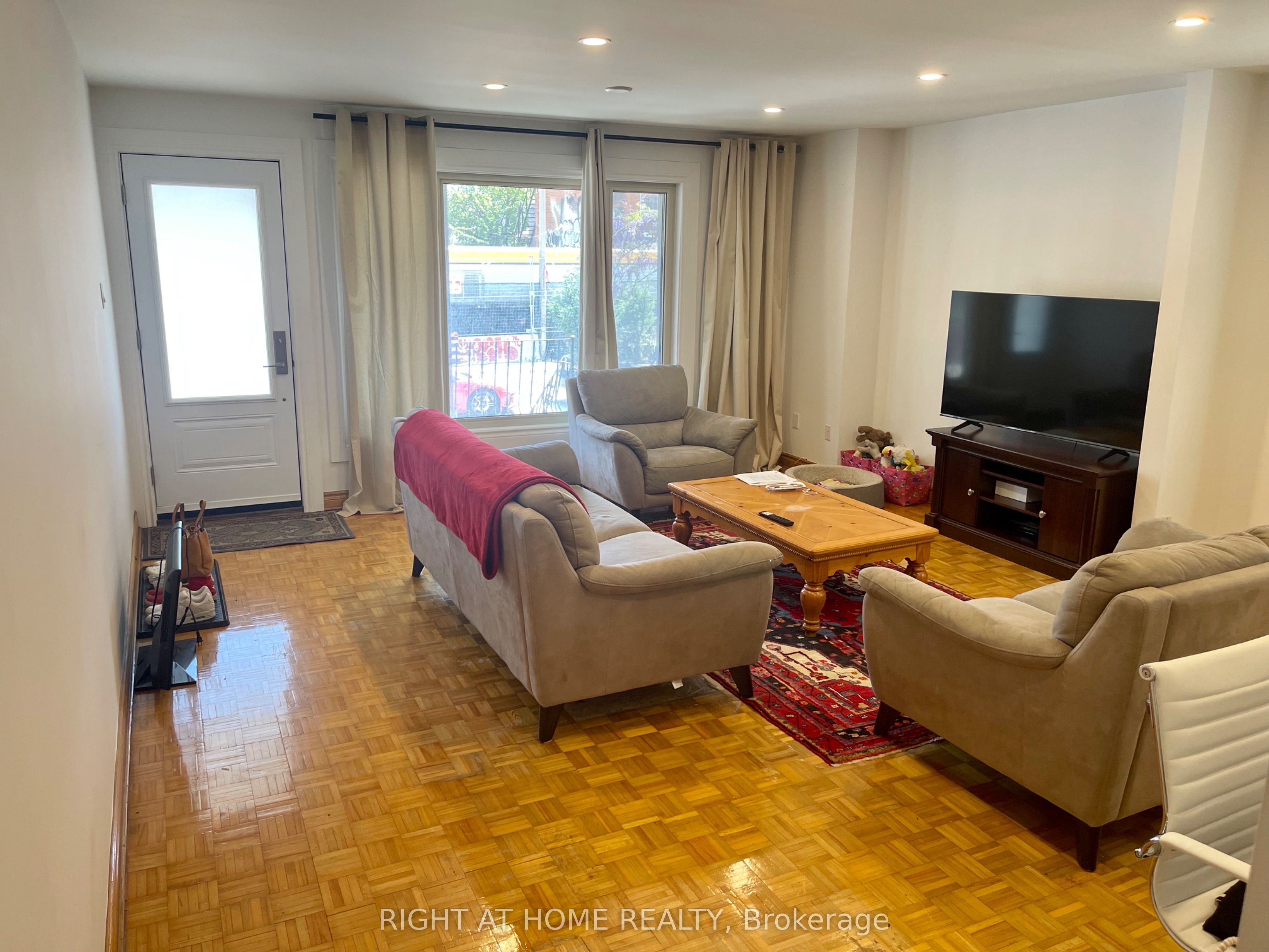 40 Bellevue Avenue Property Photo 2