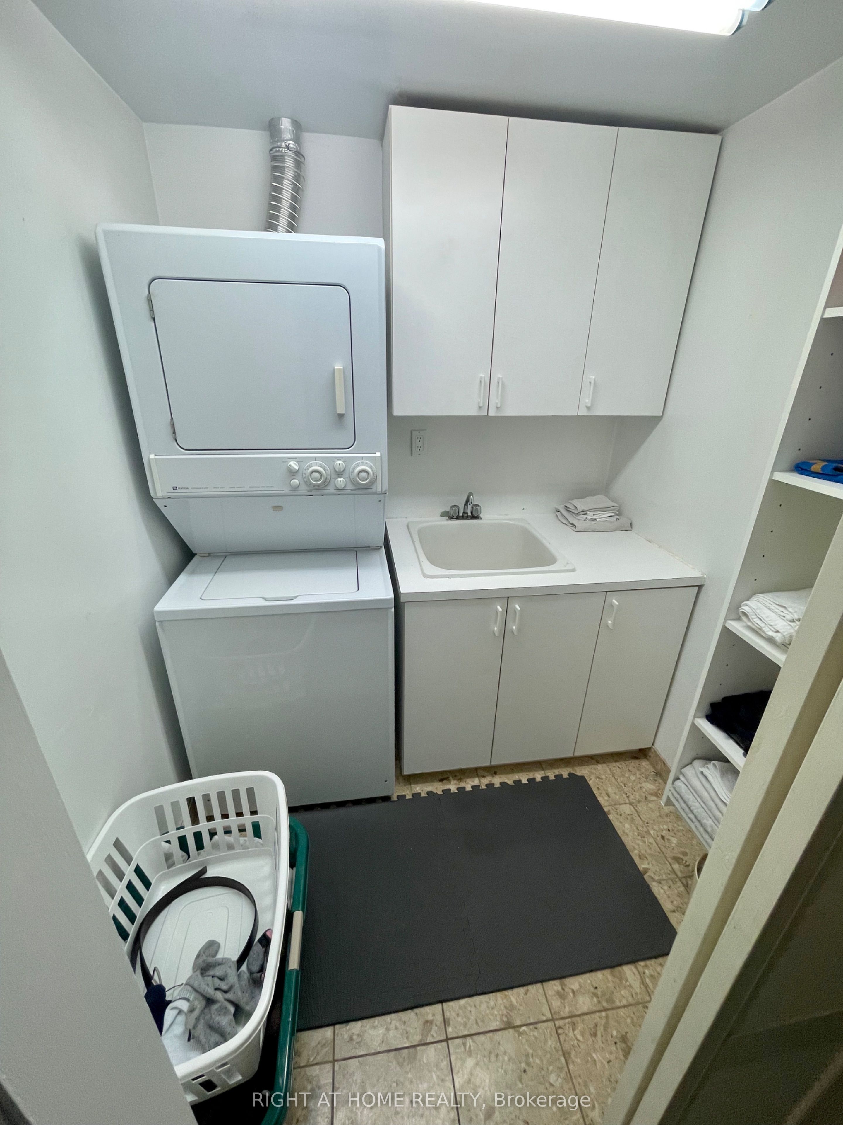 40 Bellevue Avenue Property Photo 29