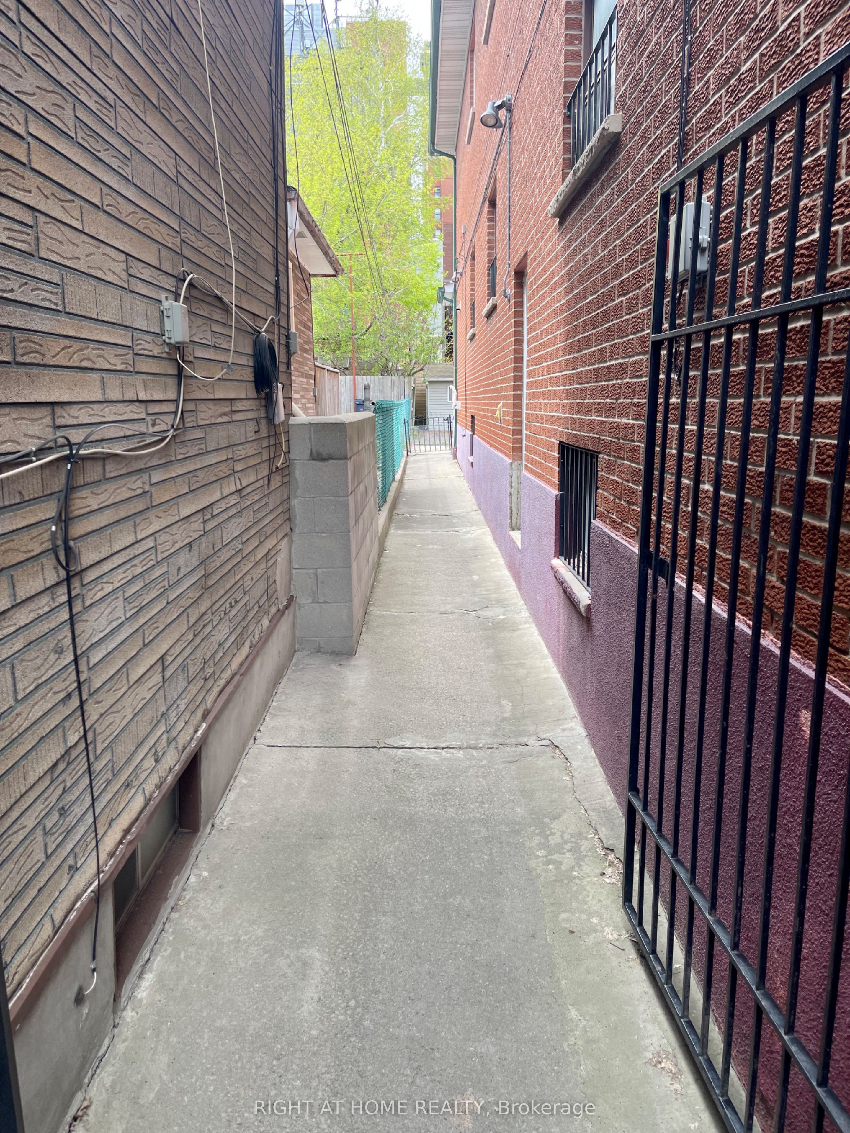 40 Bellevue Avenue Property Photo 32
