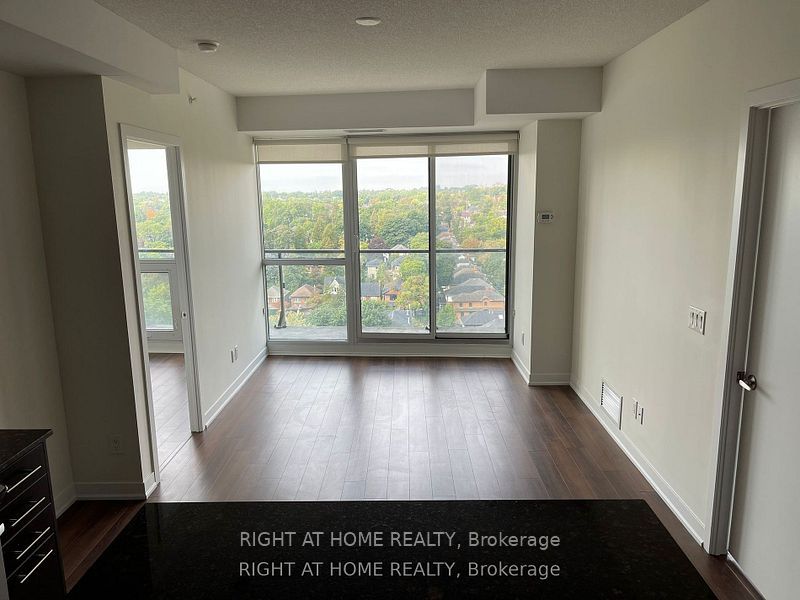 60 Berwick Avenue 1305 Property Photo 1