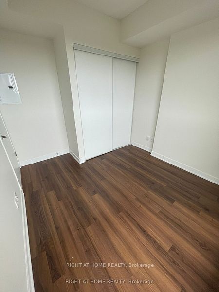 60 Berwick Avenue 1305 Property Photo 12