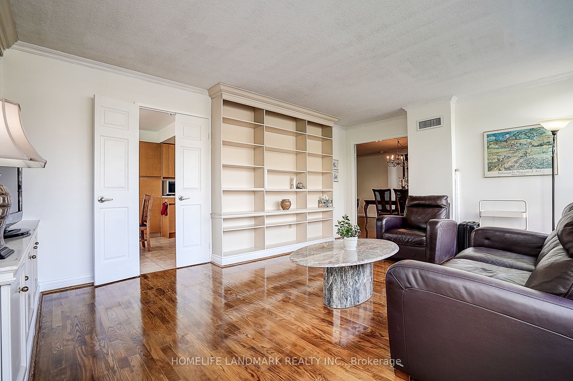 130 Carlton Street 503 Property Photo 20