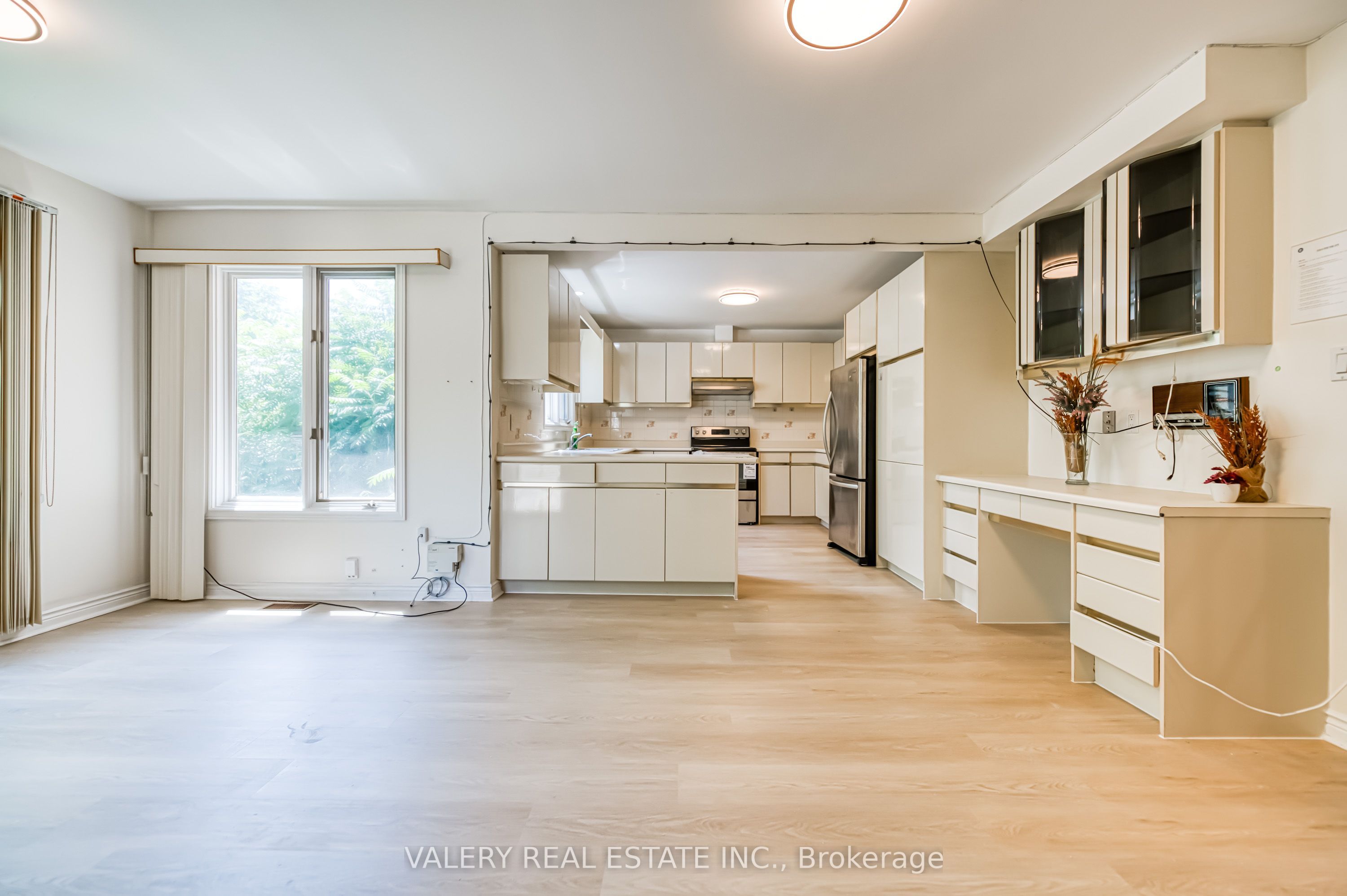 163 Holmes Avenue Property Photo 12