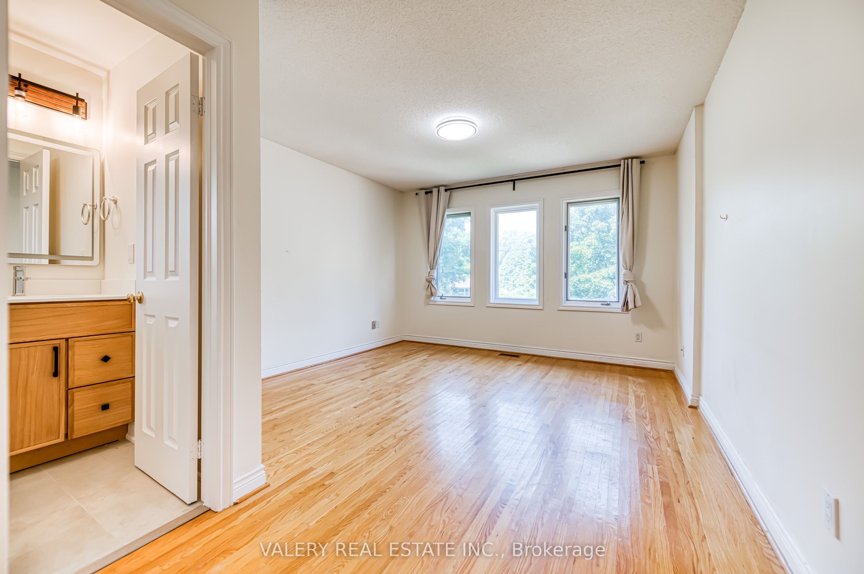163 Holmes Avenue Property Photo 27