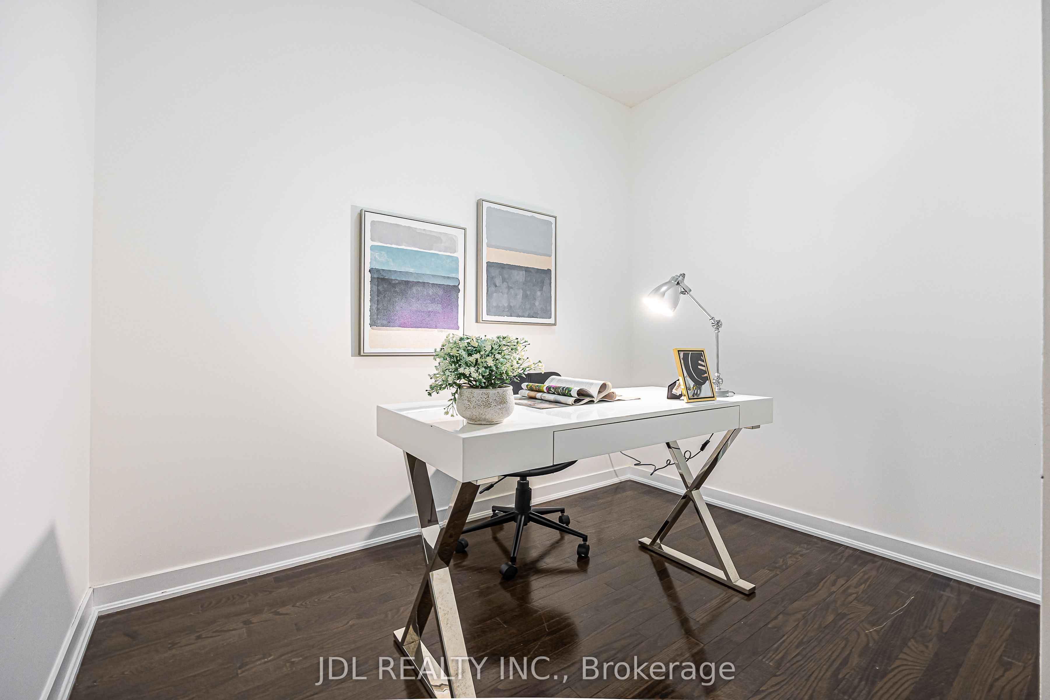 770 Bay Street 1105 Property Photo 28