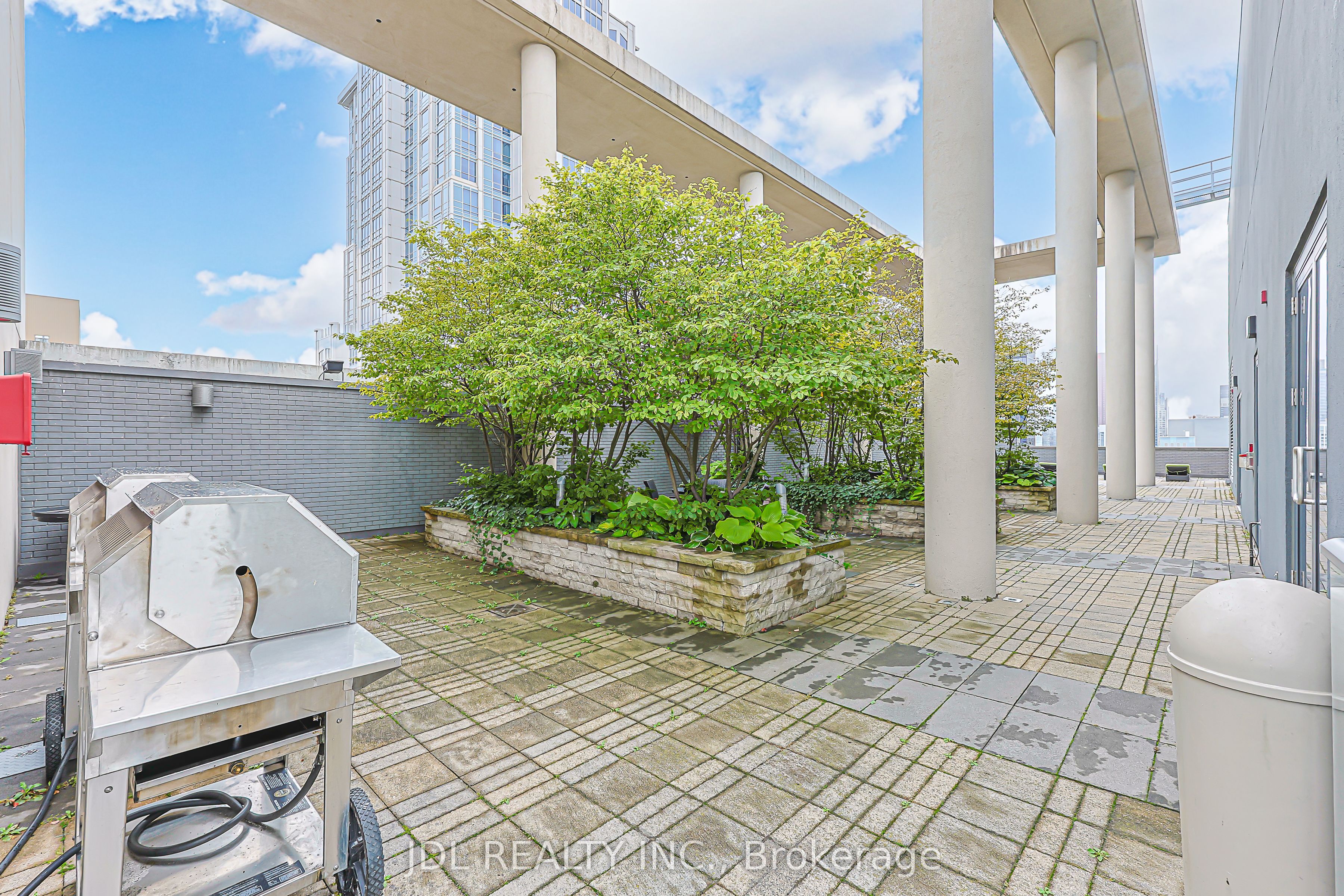 770 Bay Street 1105 Property Photo 41