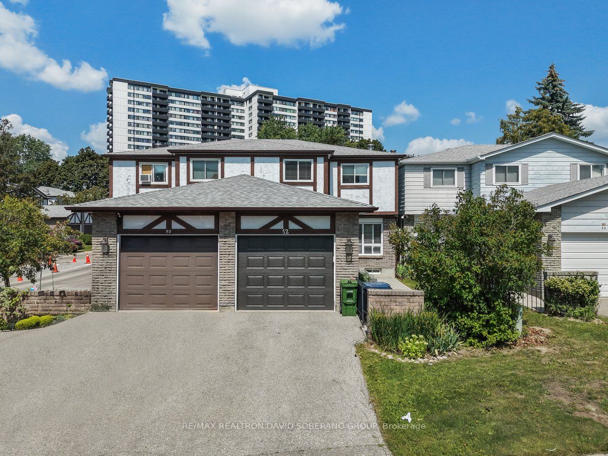 52 Antibes Drive Property Photo 1