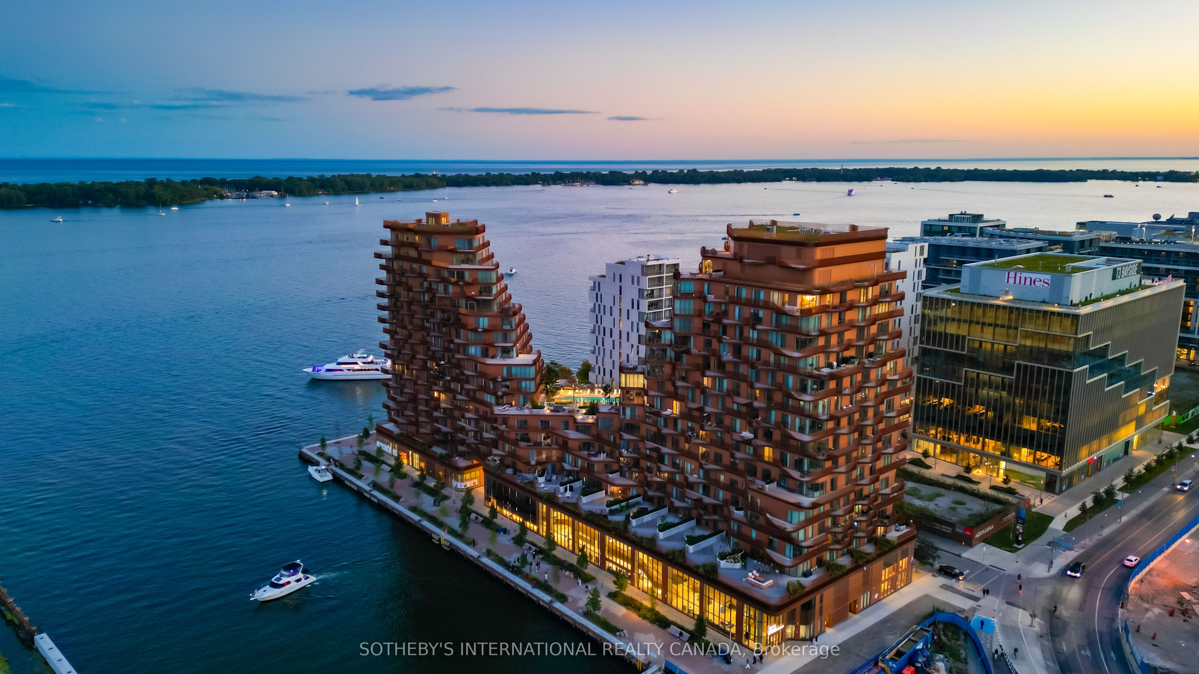 155 Merchants' Wharf Sph1 Property Photo 1