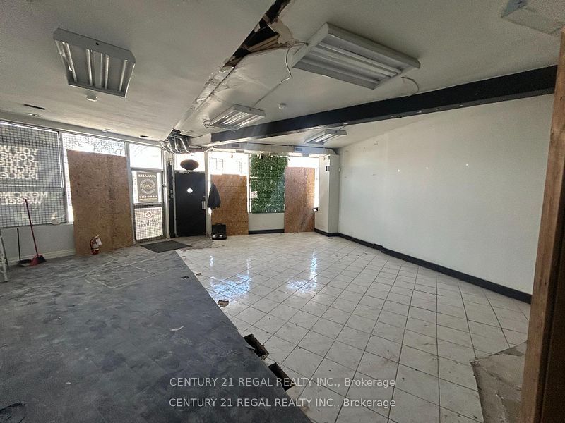 540 Oakwood Avenue Property Photo 4