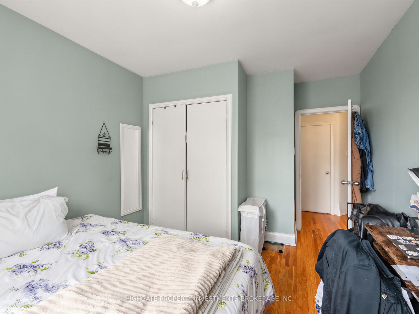 981 Avenue Road Property Photo 17