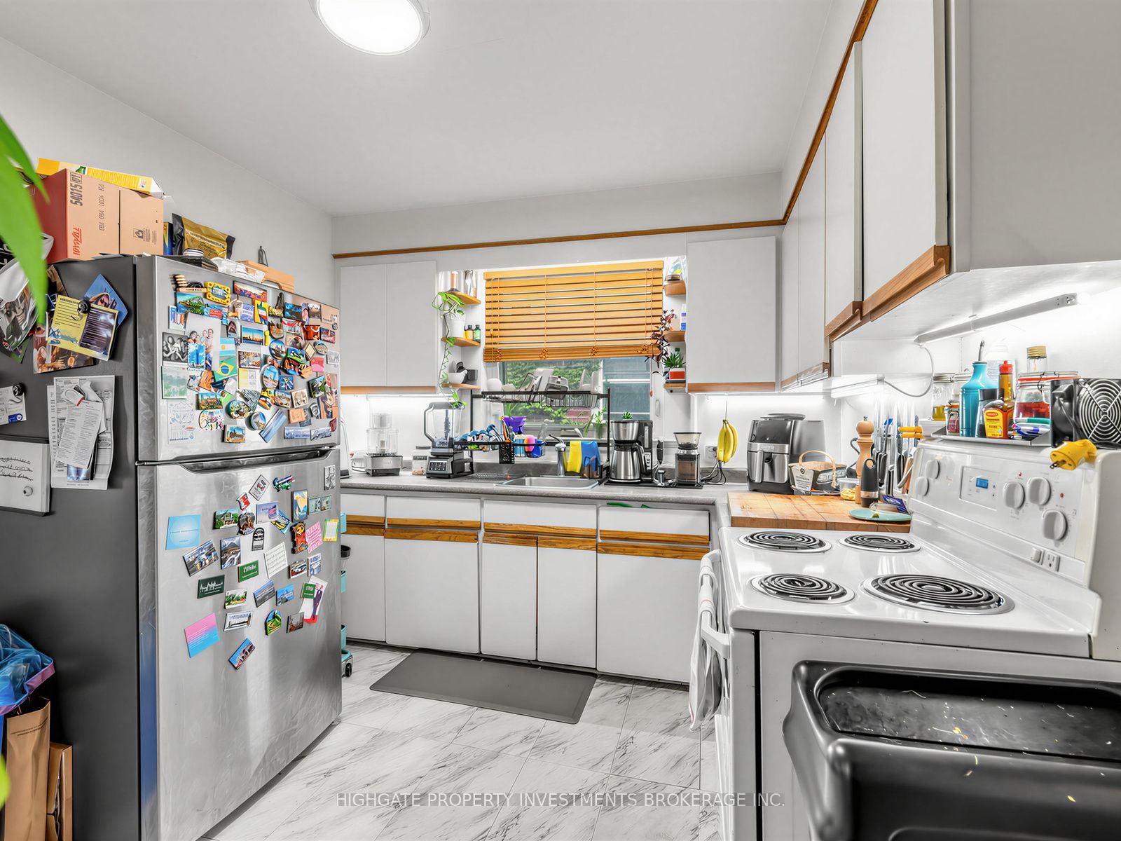 981 Avenue Road Property Photo 25