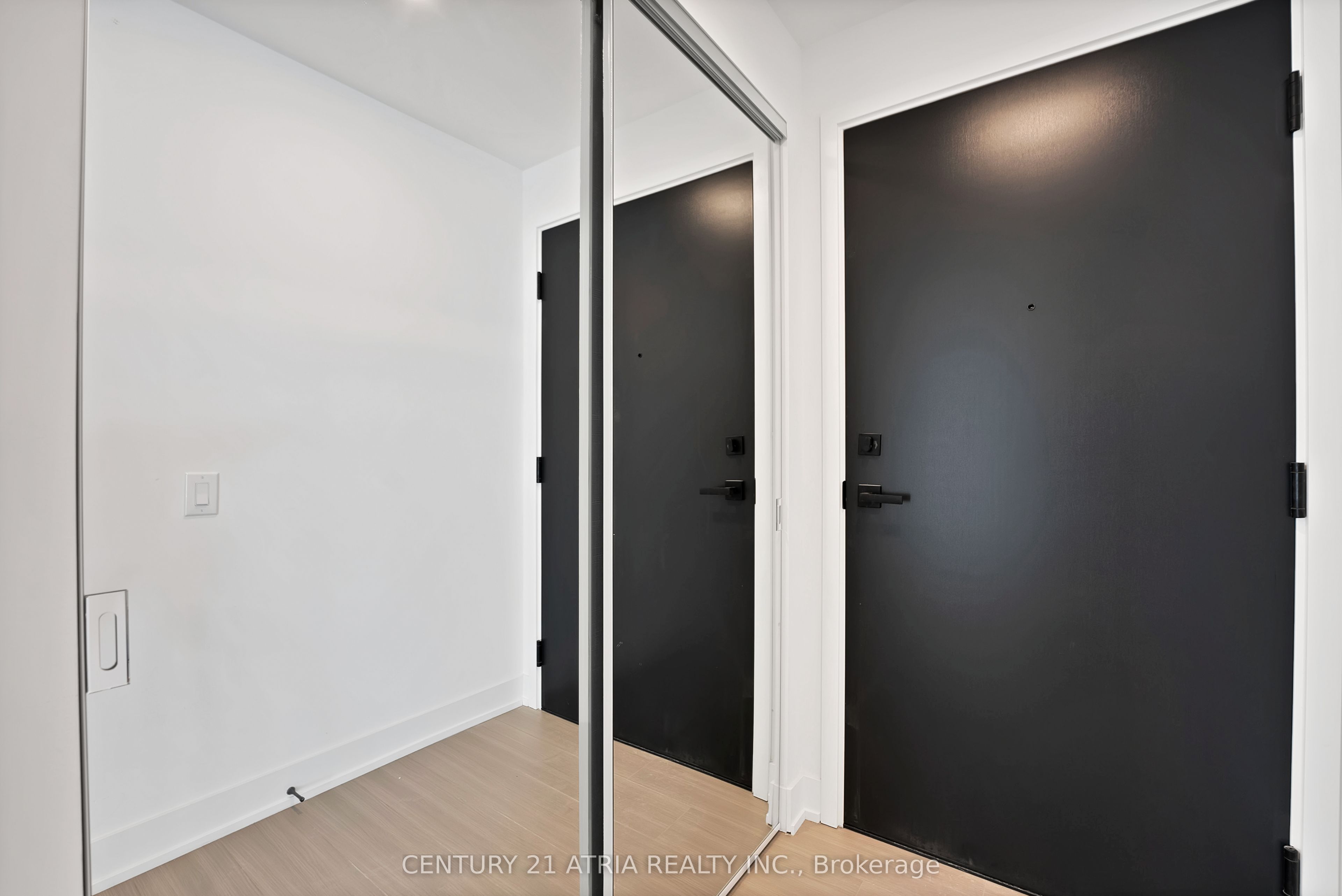 36 Olive Avenue 1602 Property Photo 2
