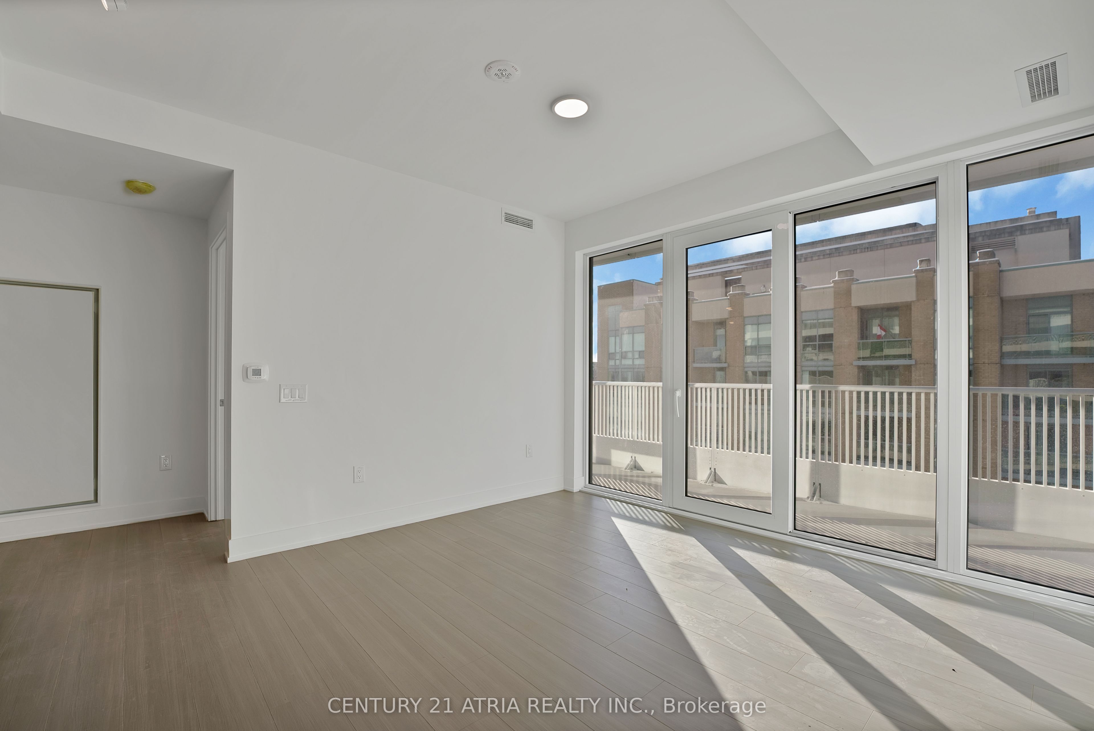 36 Olive Avenue 1602 Property Photo 8