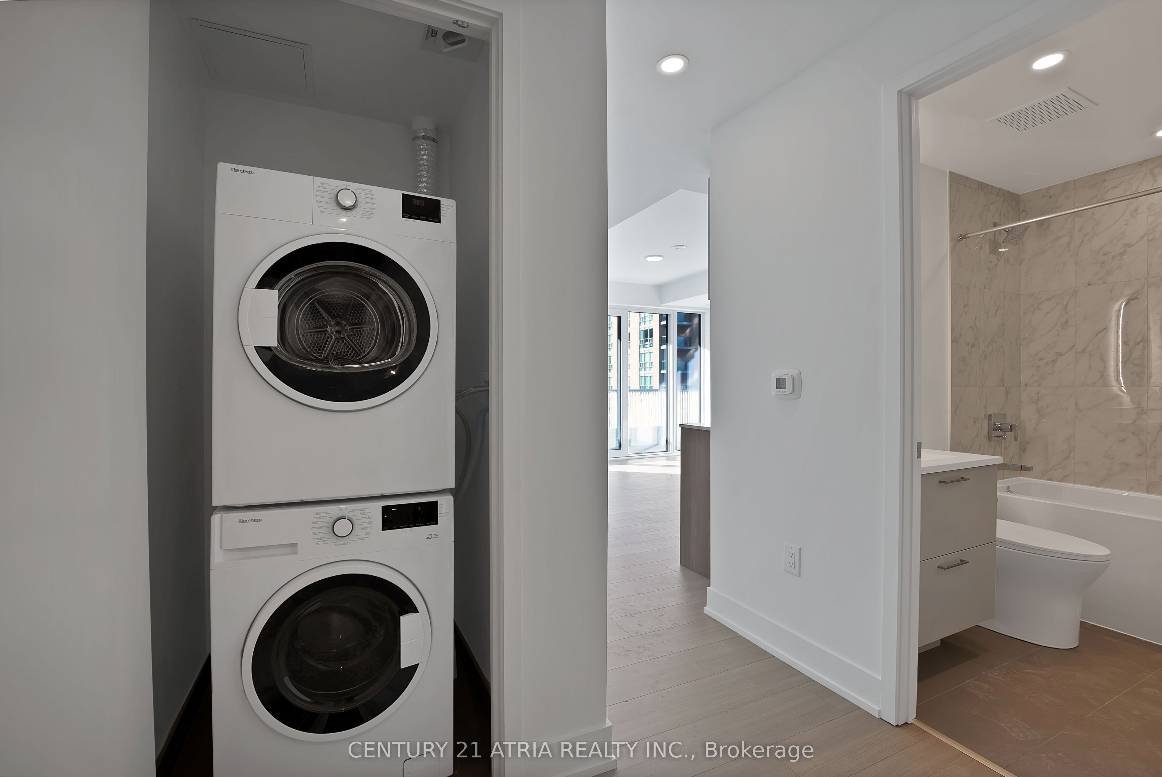 36 Olive Avenue 1602 Property Photo 12