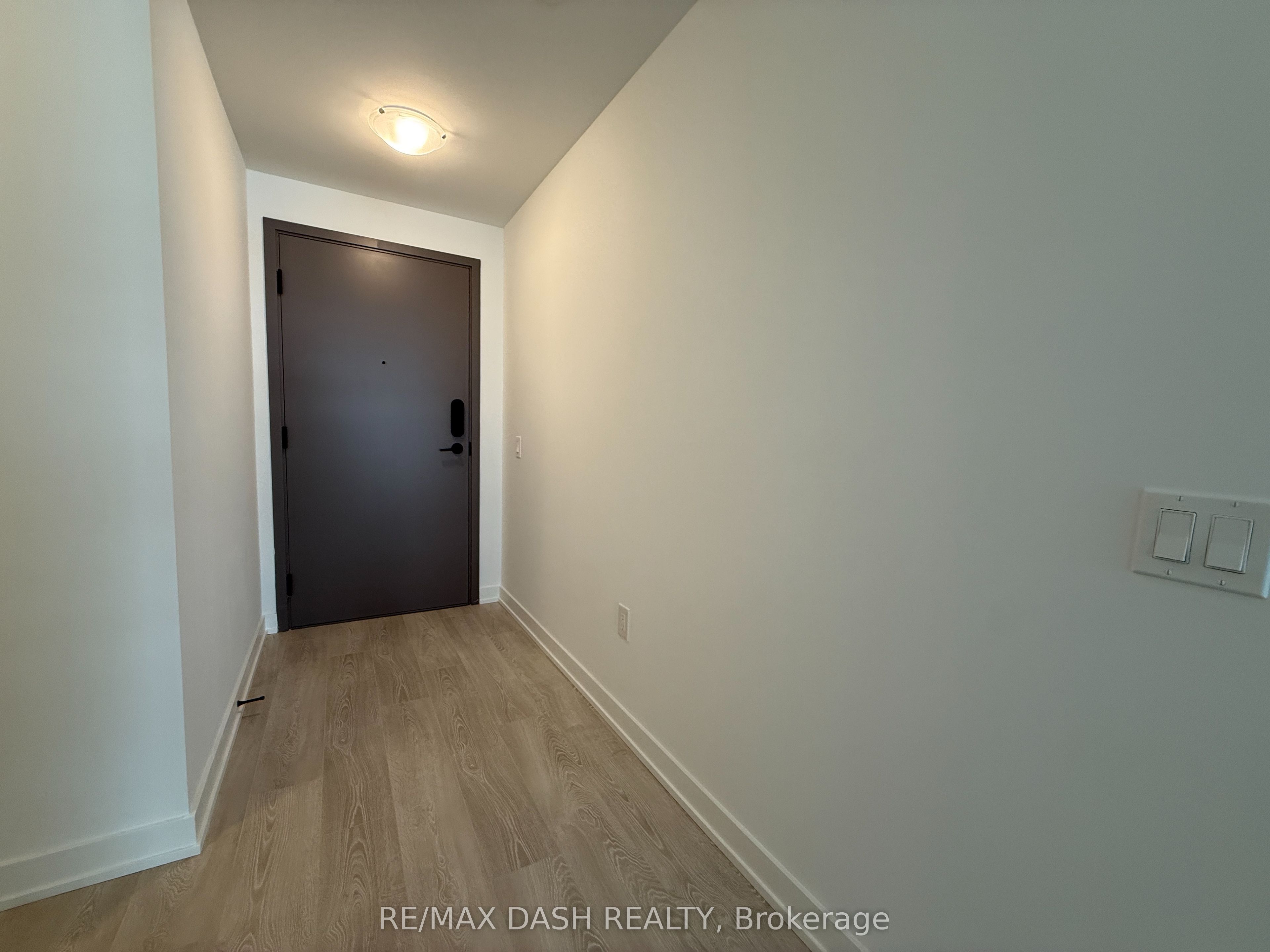 634 Church Street 2201 Property Photo 11