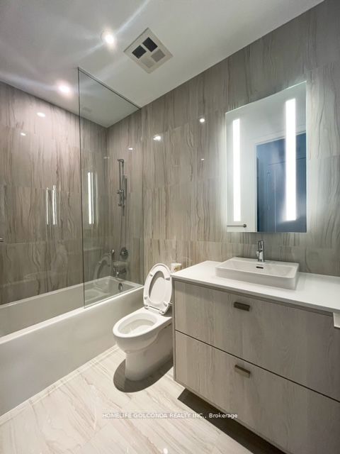470 Front Street W 3306 Property Photo 7