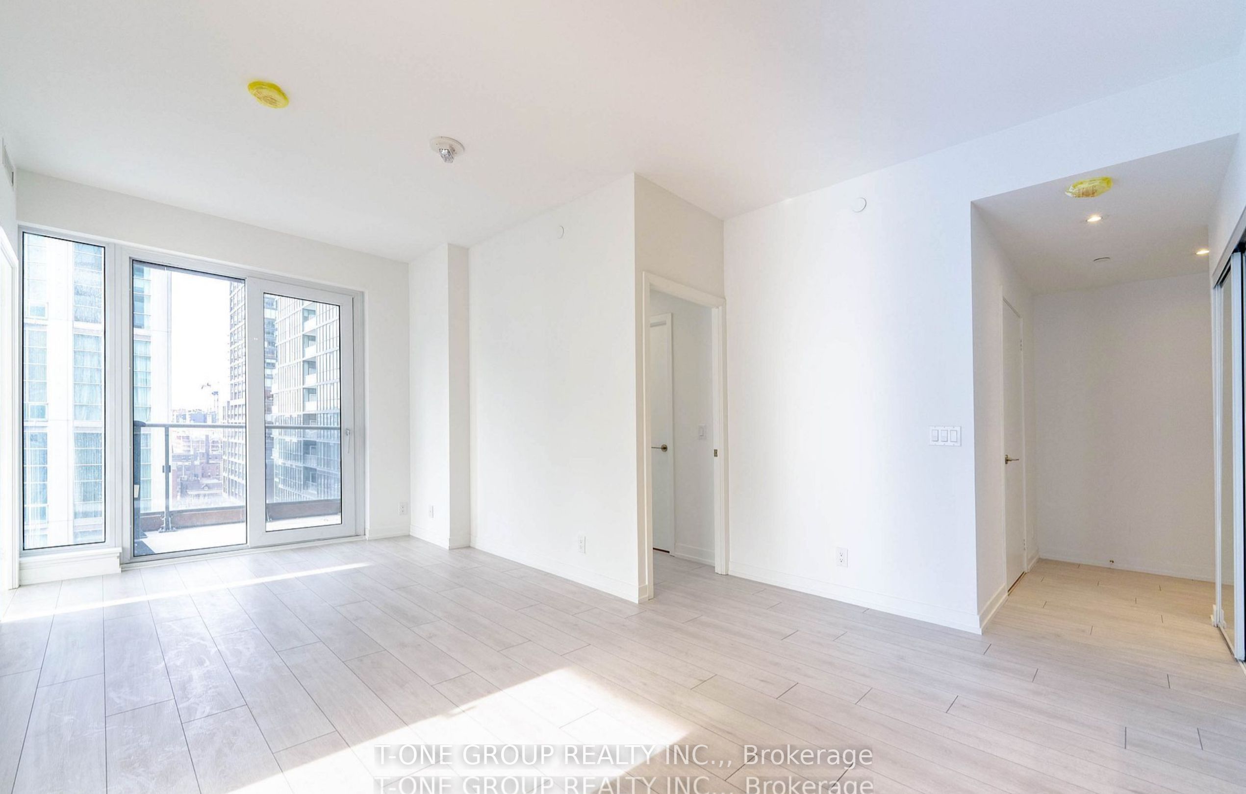 55 Mercer Street 1202 Property Photo 4