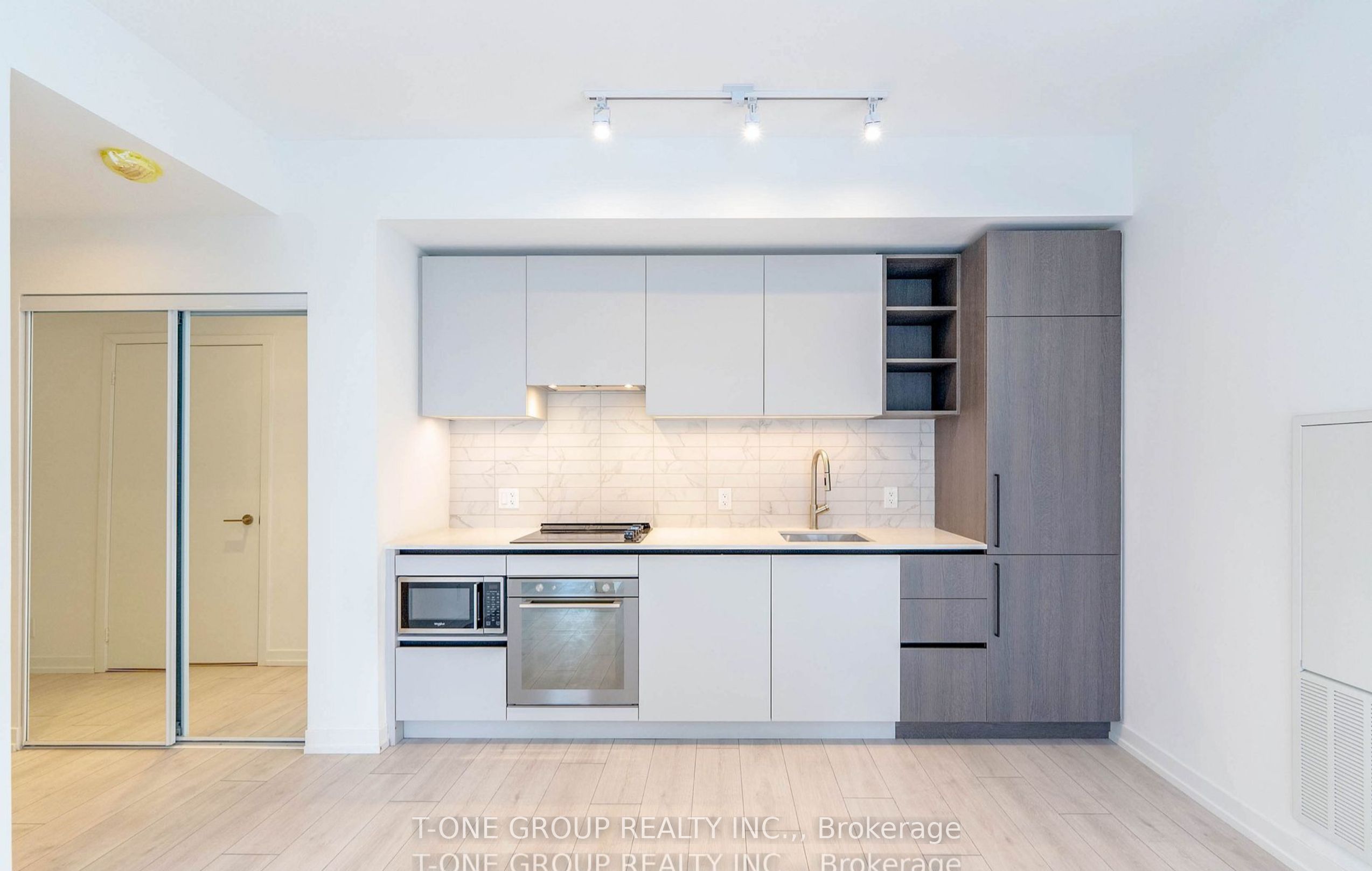 55 Mercer Street 1202 Property Photo 6