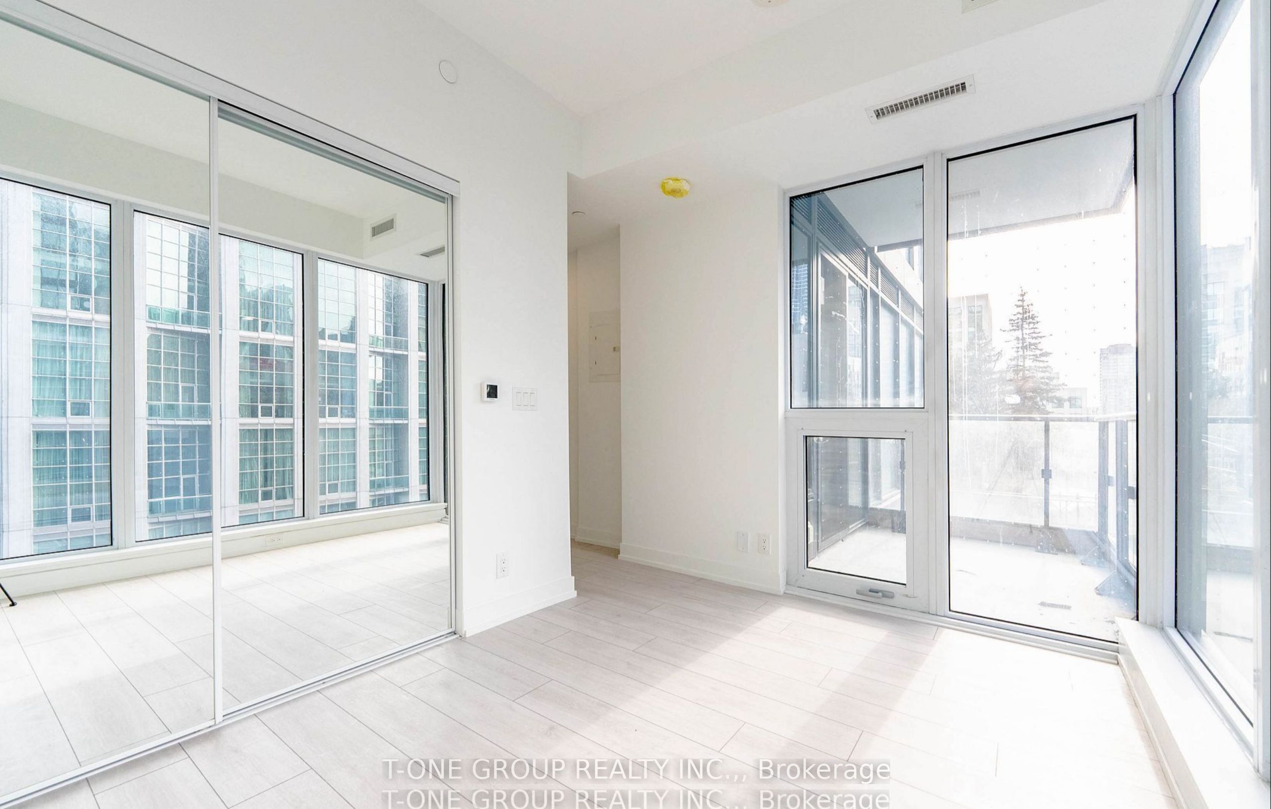 55 Mercer Street 1202 Property Photo 17
