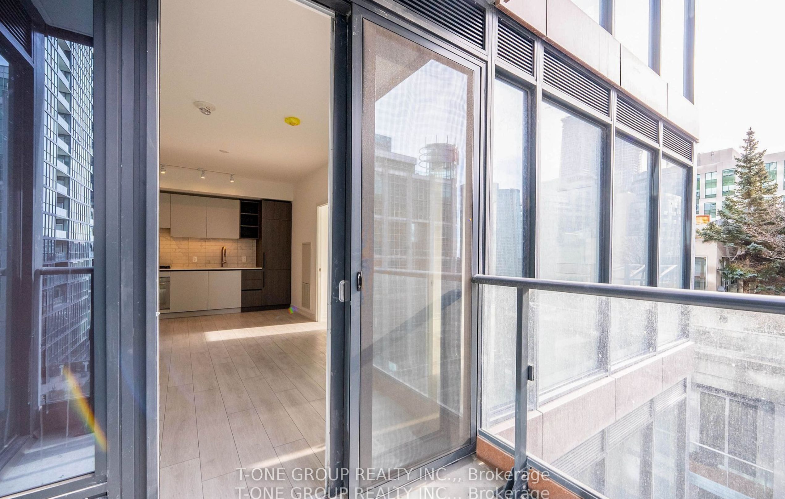 55 Mercer Street 1202 Property Photo 25