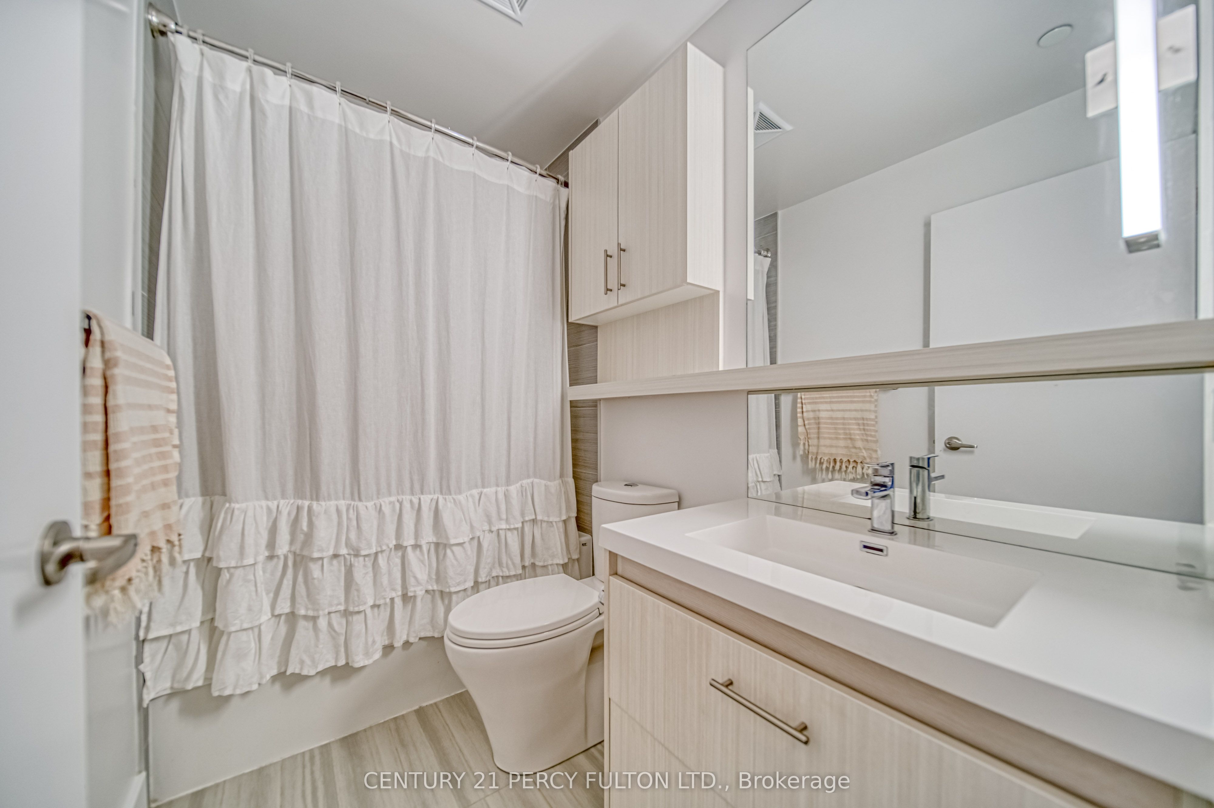 128 Fairview Mall Drive 312 Property Photo 11