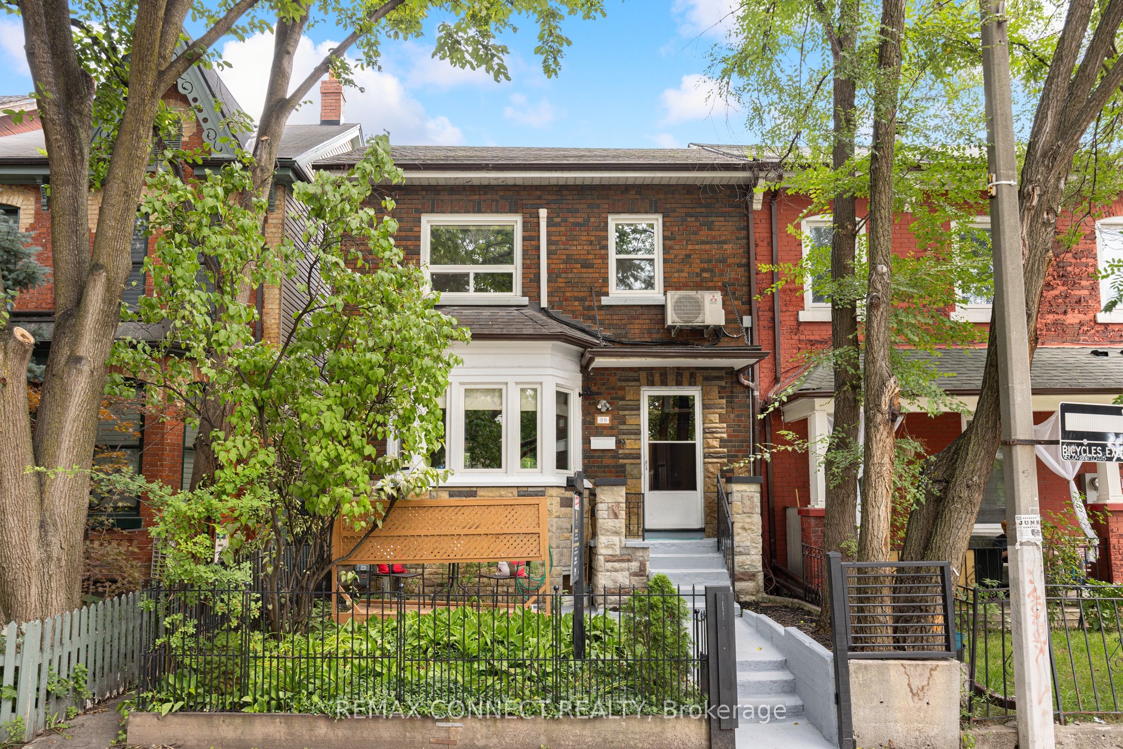29 Denison Avenue
