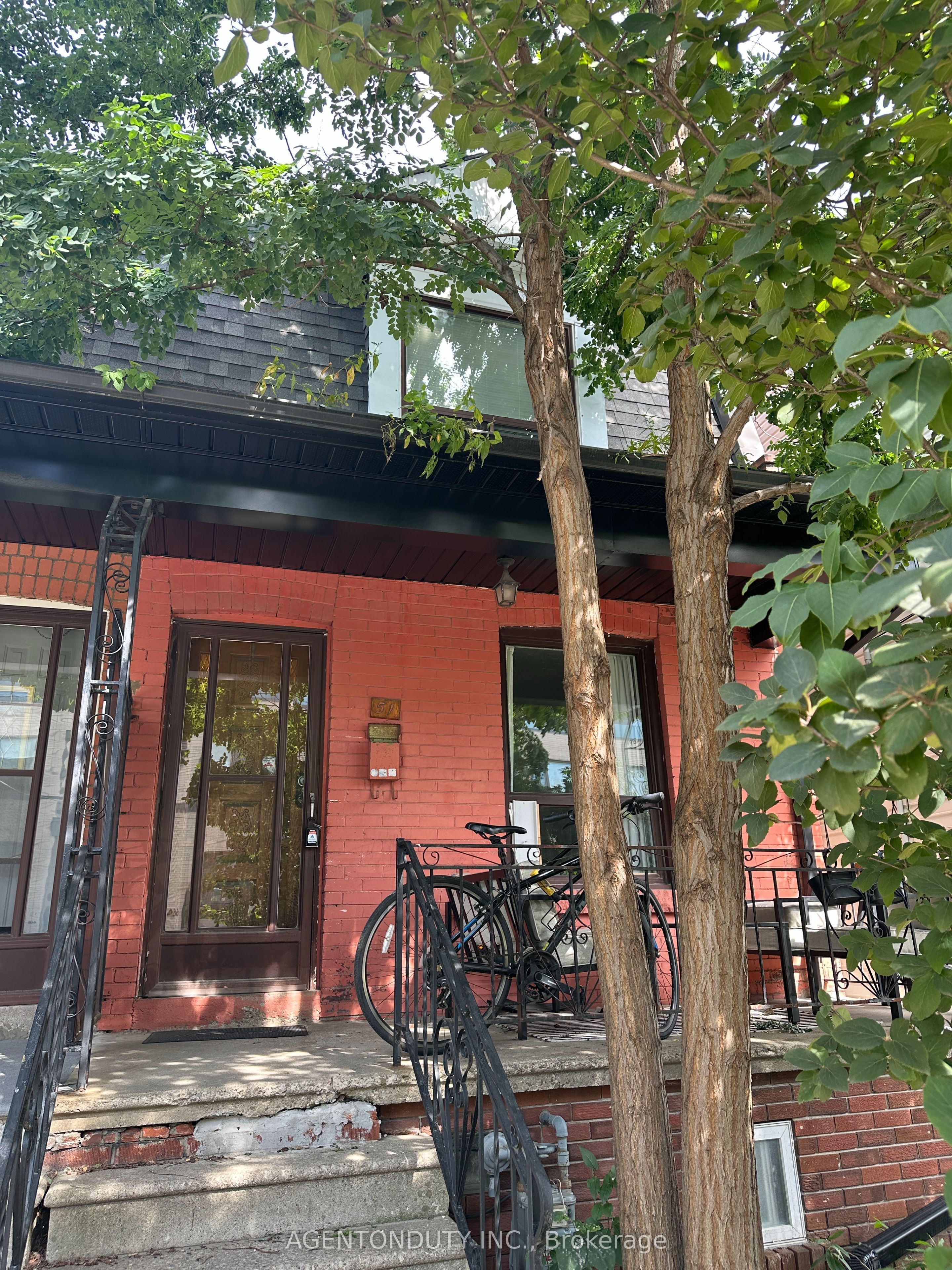 51 Perth Avenue Property Photo 1