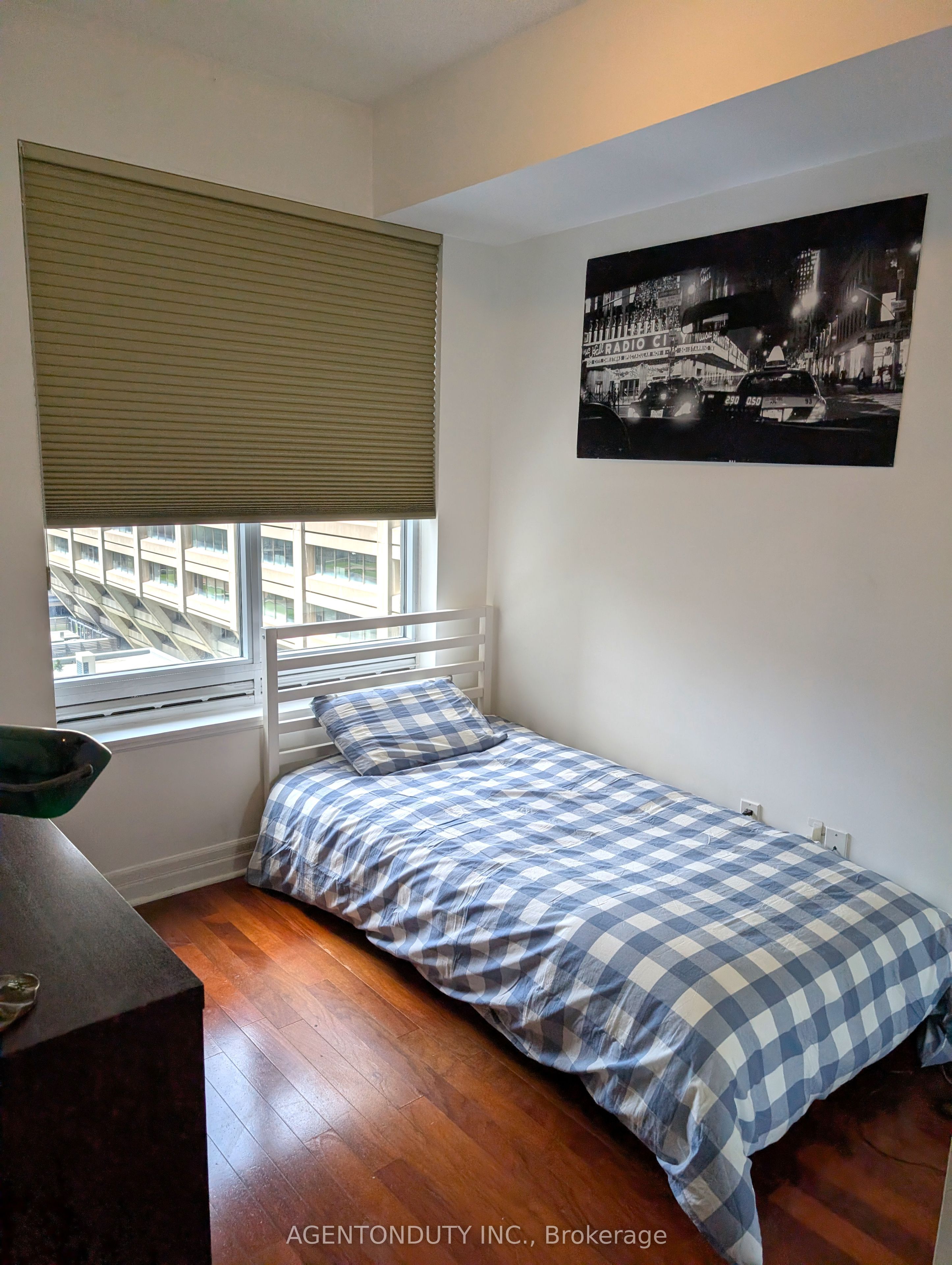 35 Balmuto Street 1009 Property Photo 6