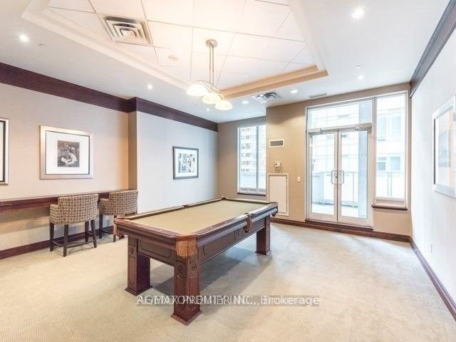 35 Balmuto Street 1009 Property Photo 8