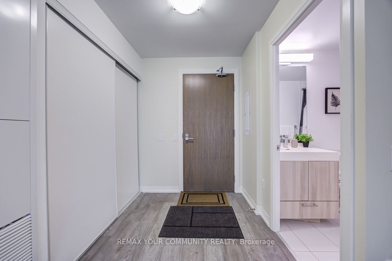 251 Jarvis Street 938 Property Photo 6