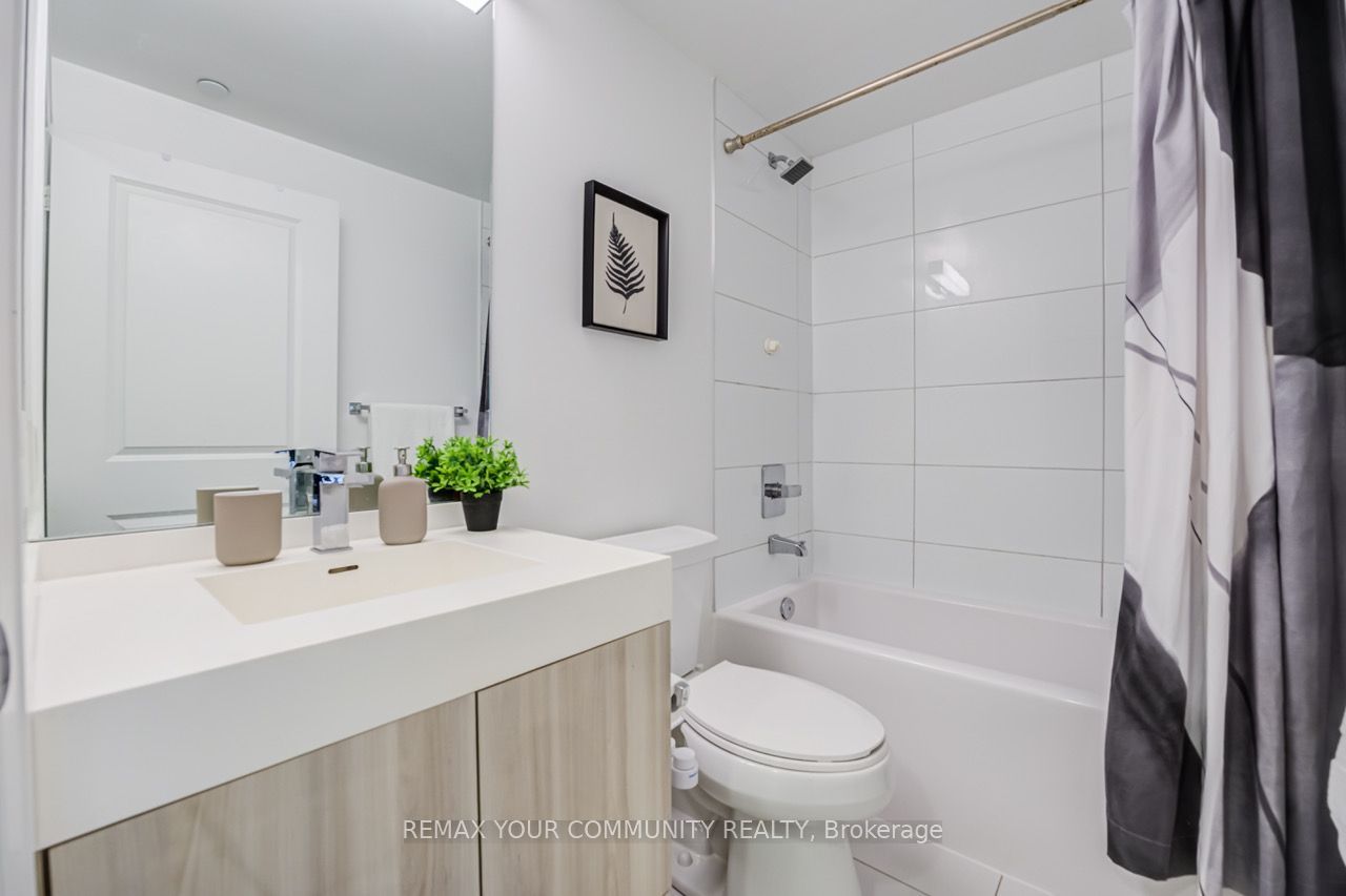 251 Jarvis Street 938 Property Photo 7