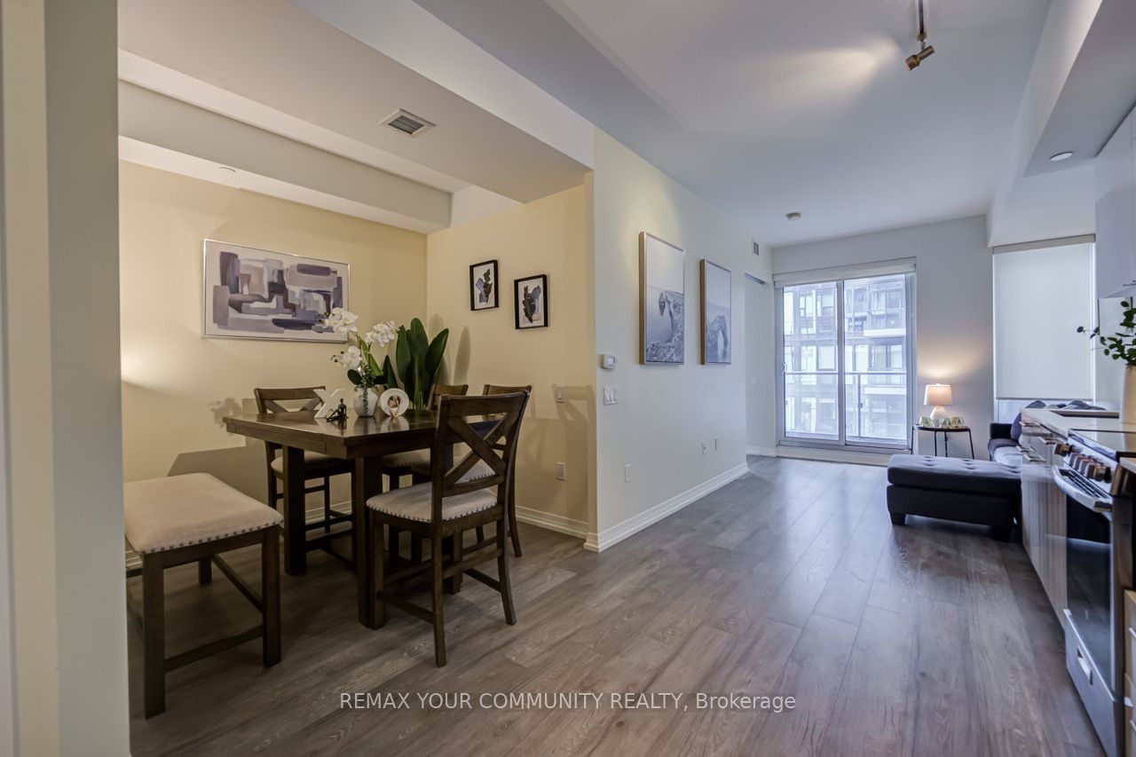 251 Jarvis Street 938 Property Photo 10