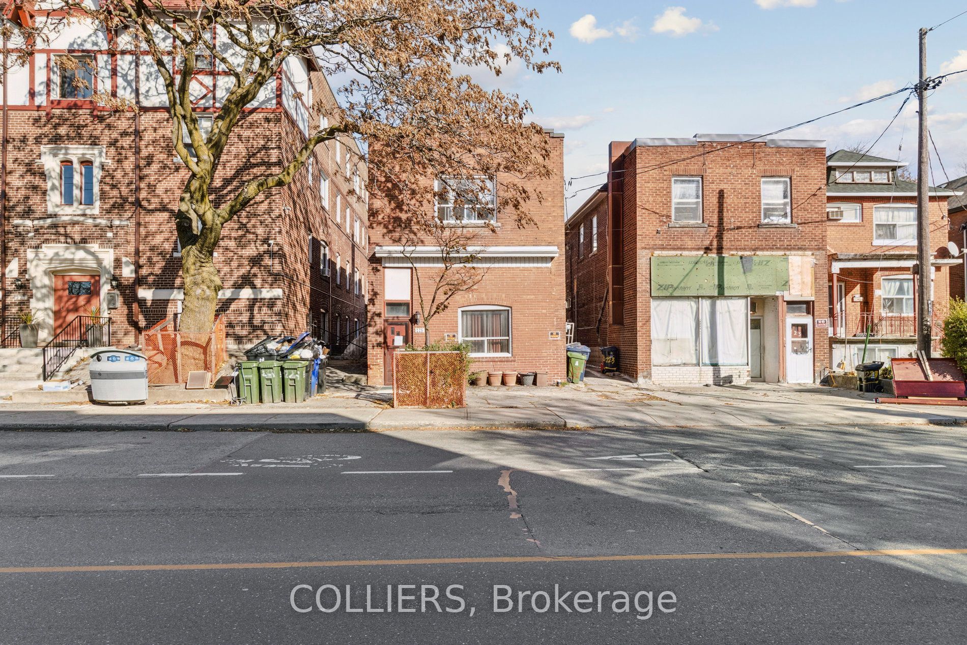 225 Vaughan Road
