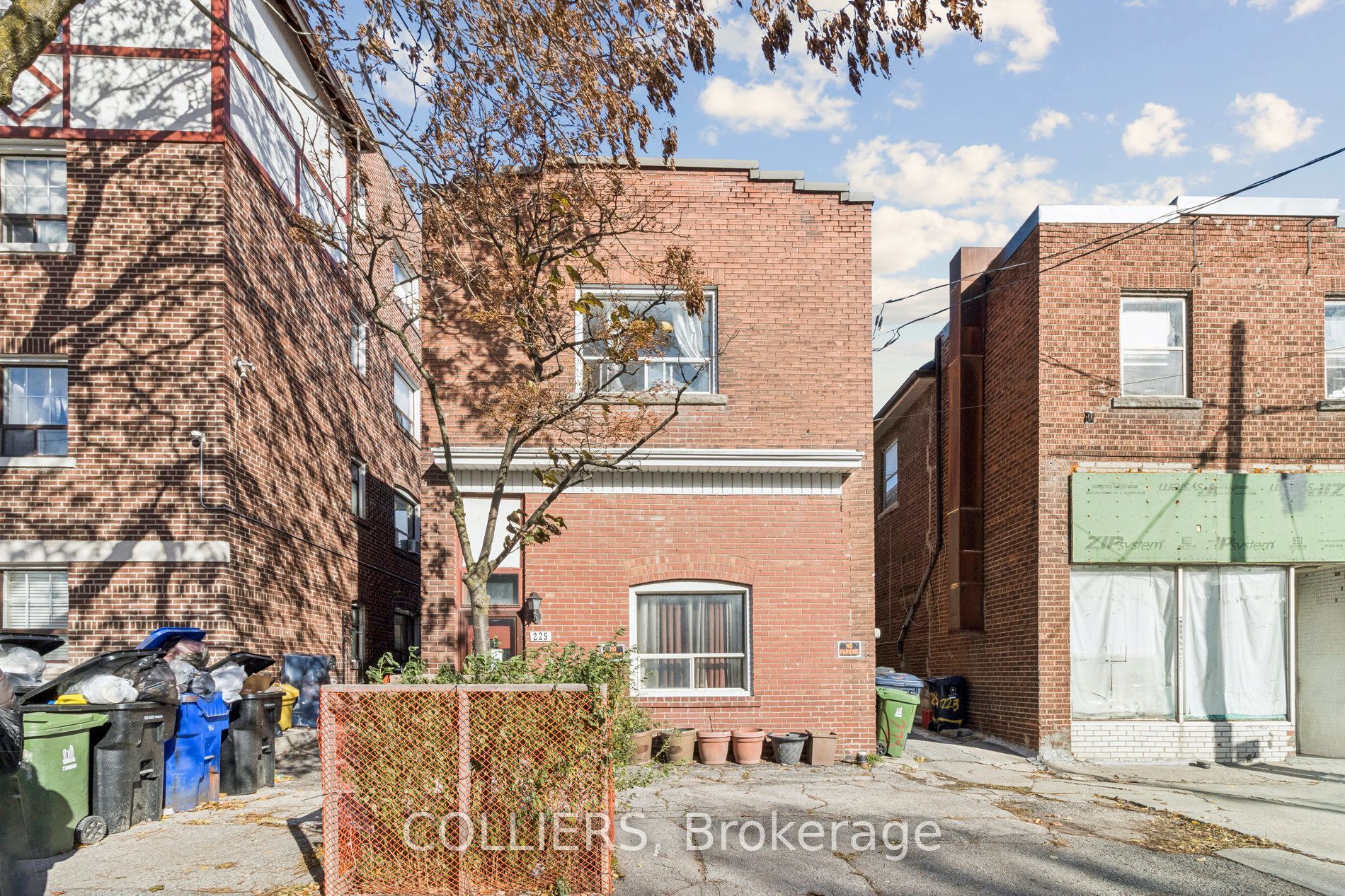 225 Vaughan Road Property Photo 5
