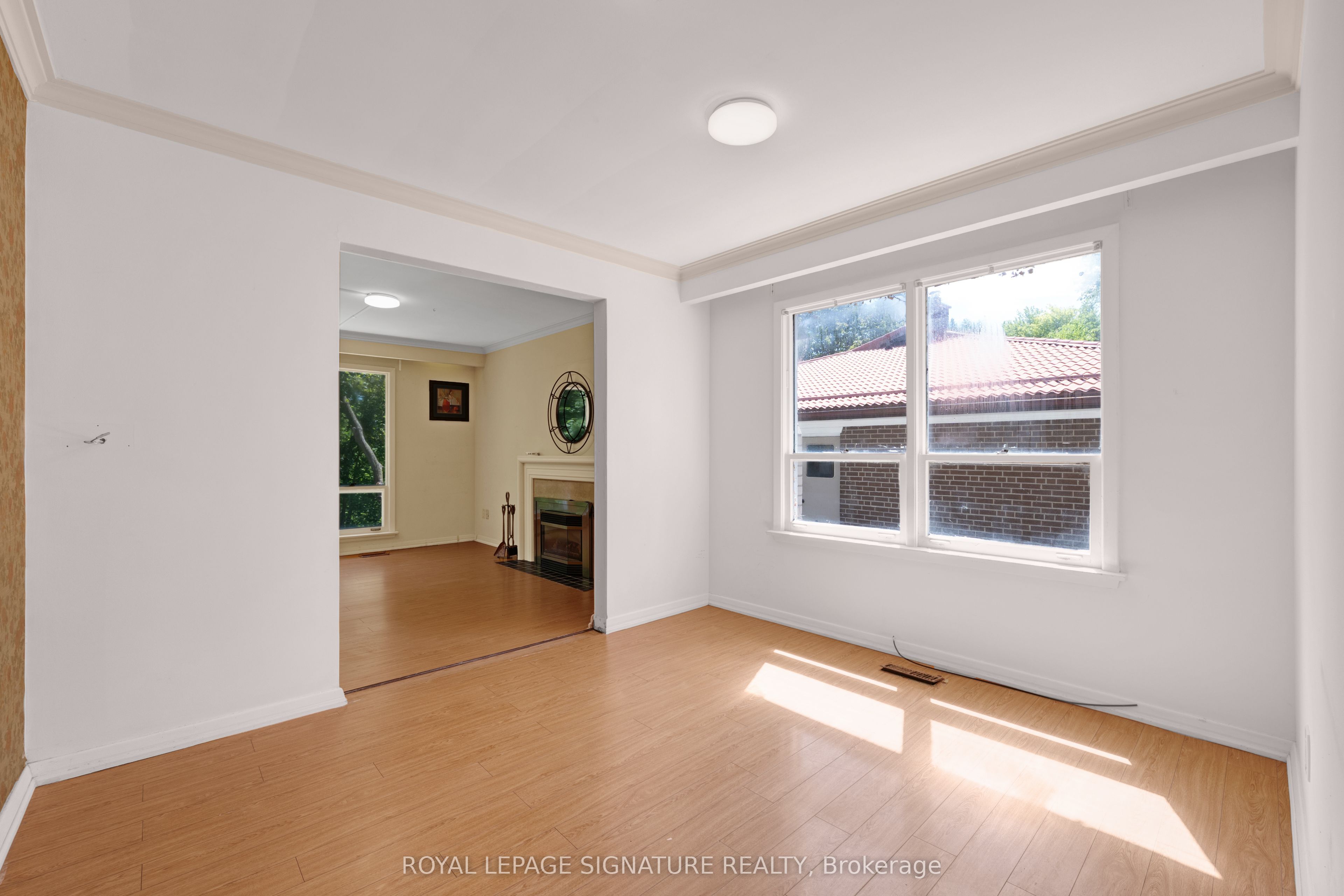 209 Burbank Drive Property Photo 14