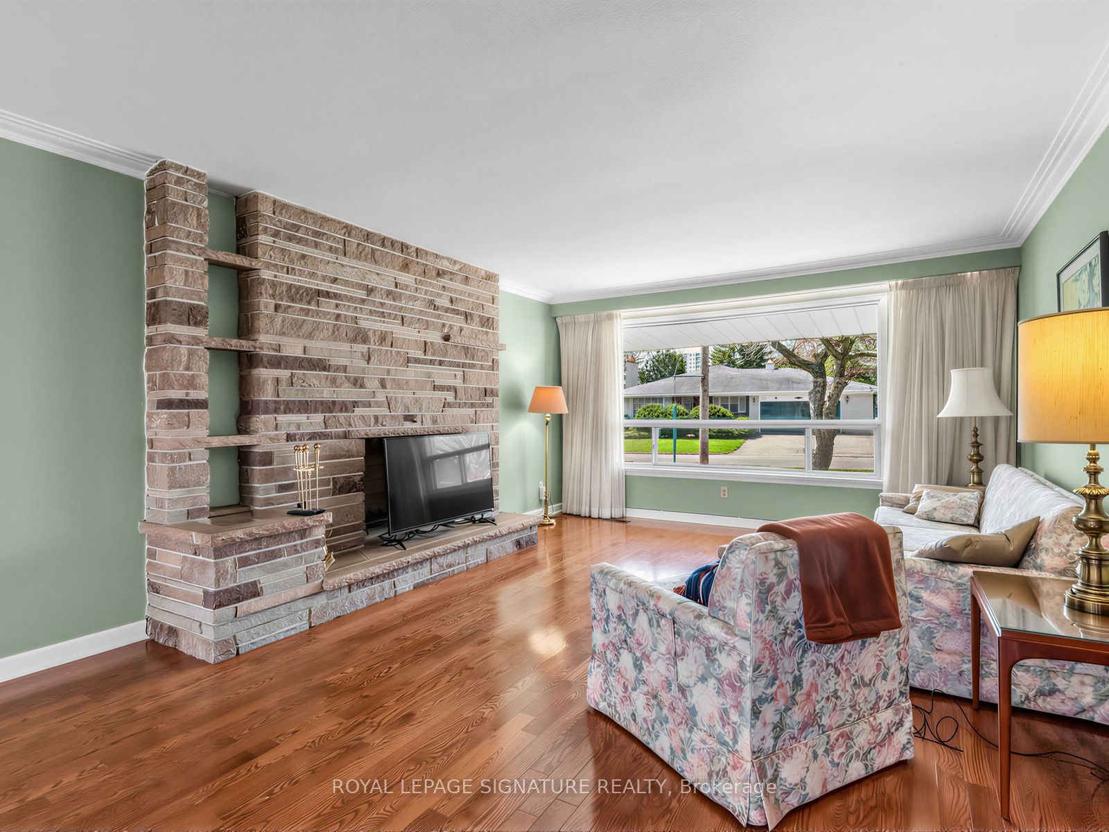62 Dukinfield Crescent Property Photo 6
