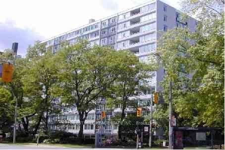 500 Avenue Road 405 Property Photo 1