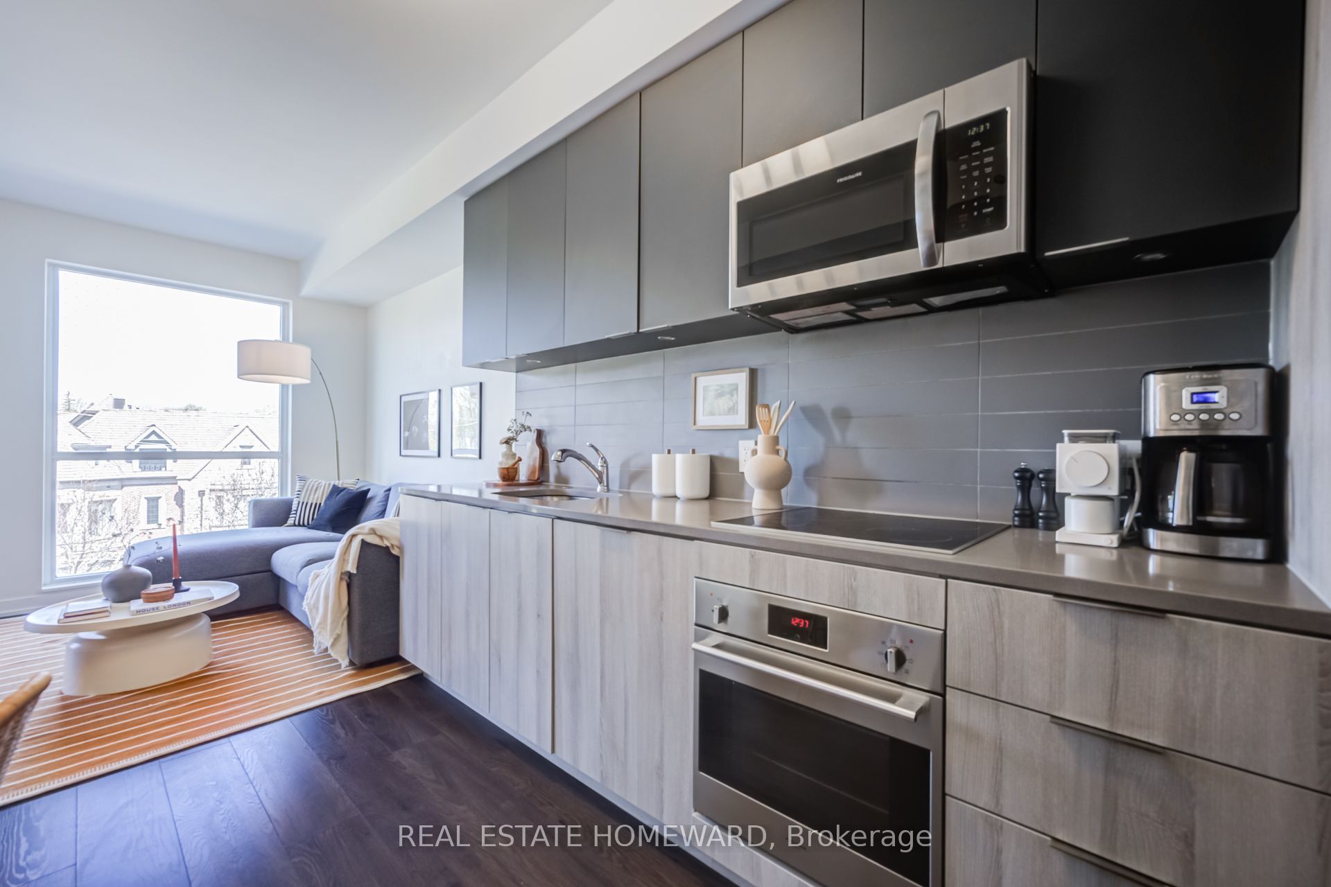 223 St Clair Avenue W 309 Property Photo 14