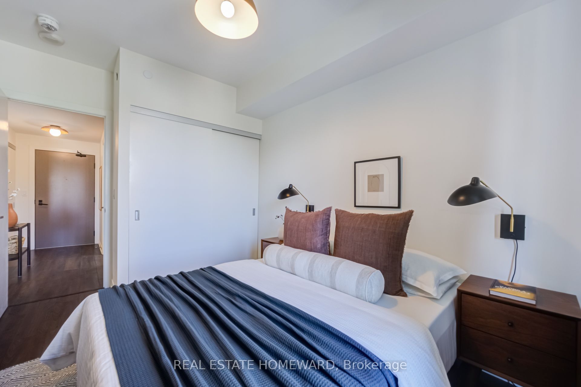 223 St Clair Avenue W 309 Property Photo 16