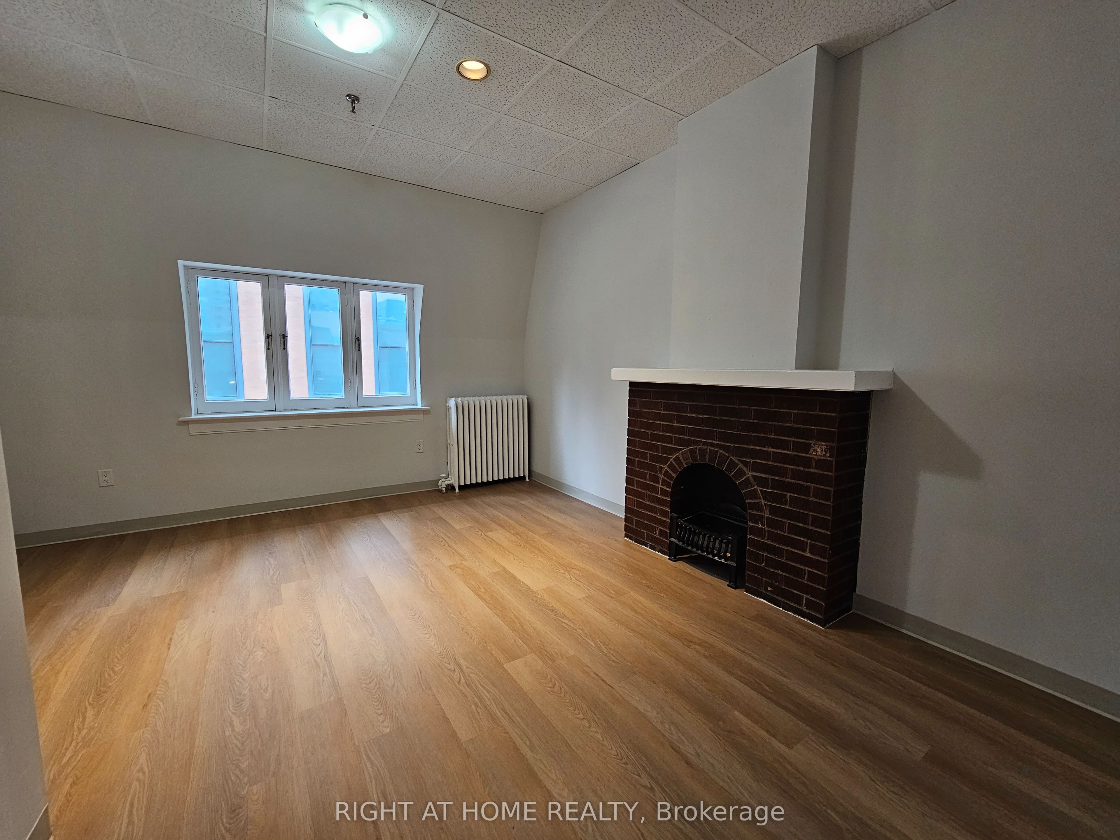 516 Yonge Street 6 Property Photo 7