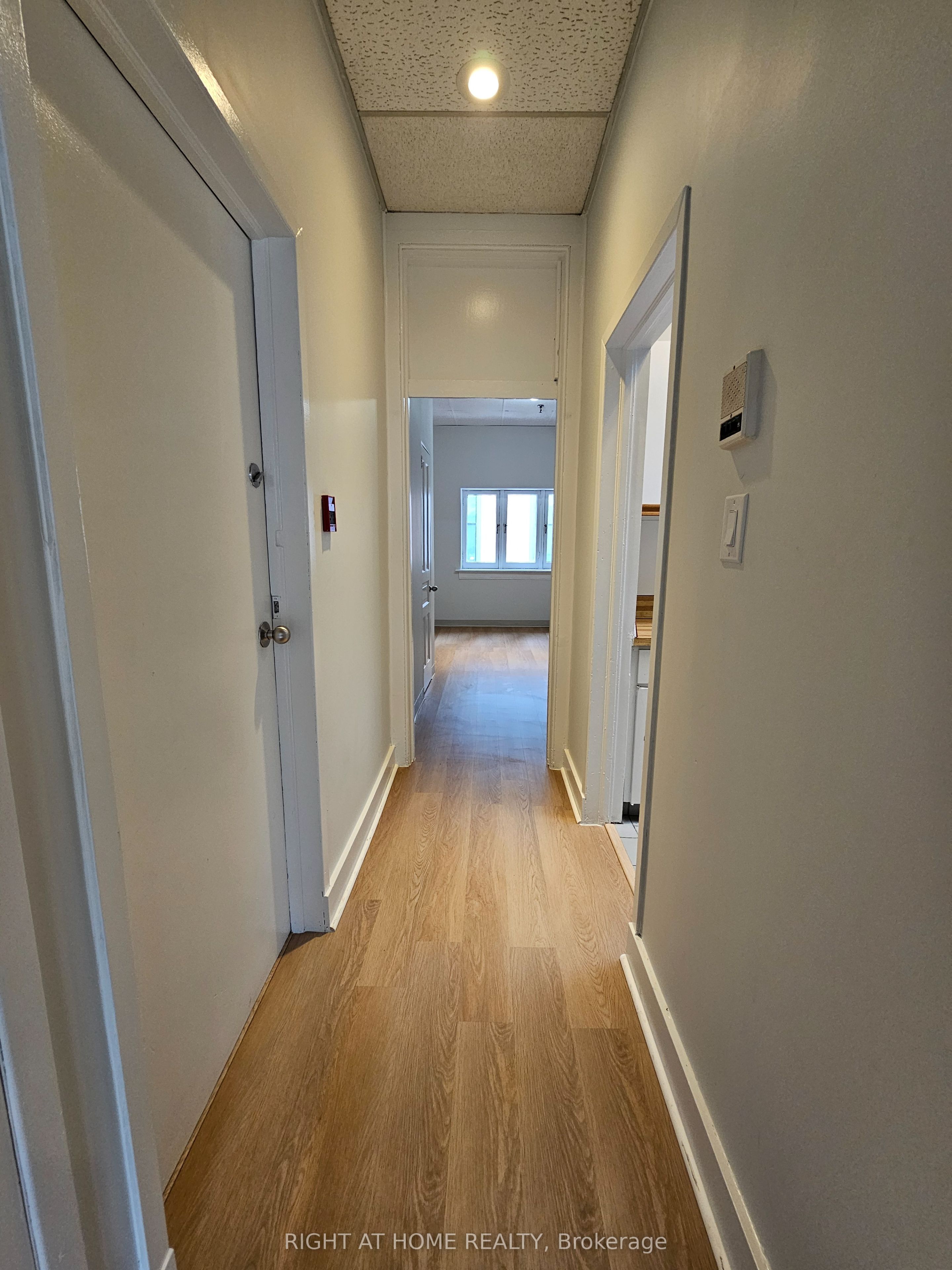 516 Yonge Street 6 Property Photo 14