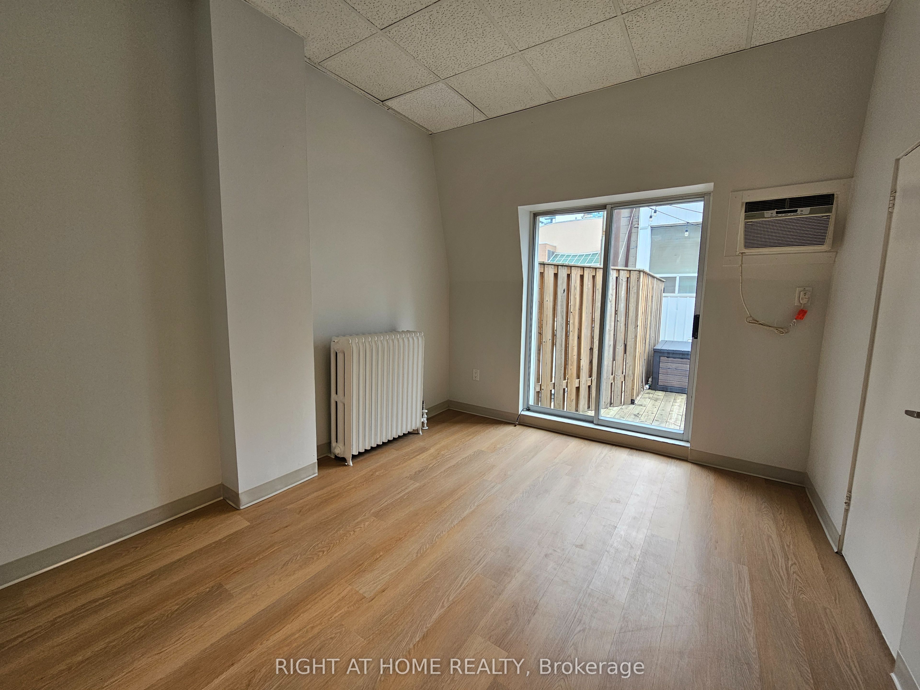 516 Yonge Street 6 Property Photo 21