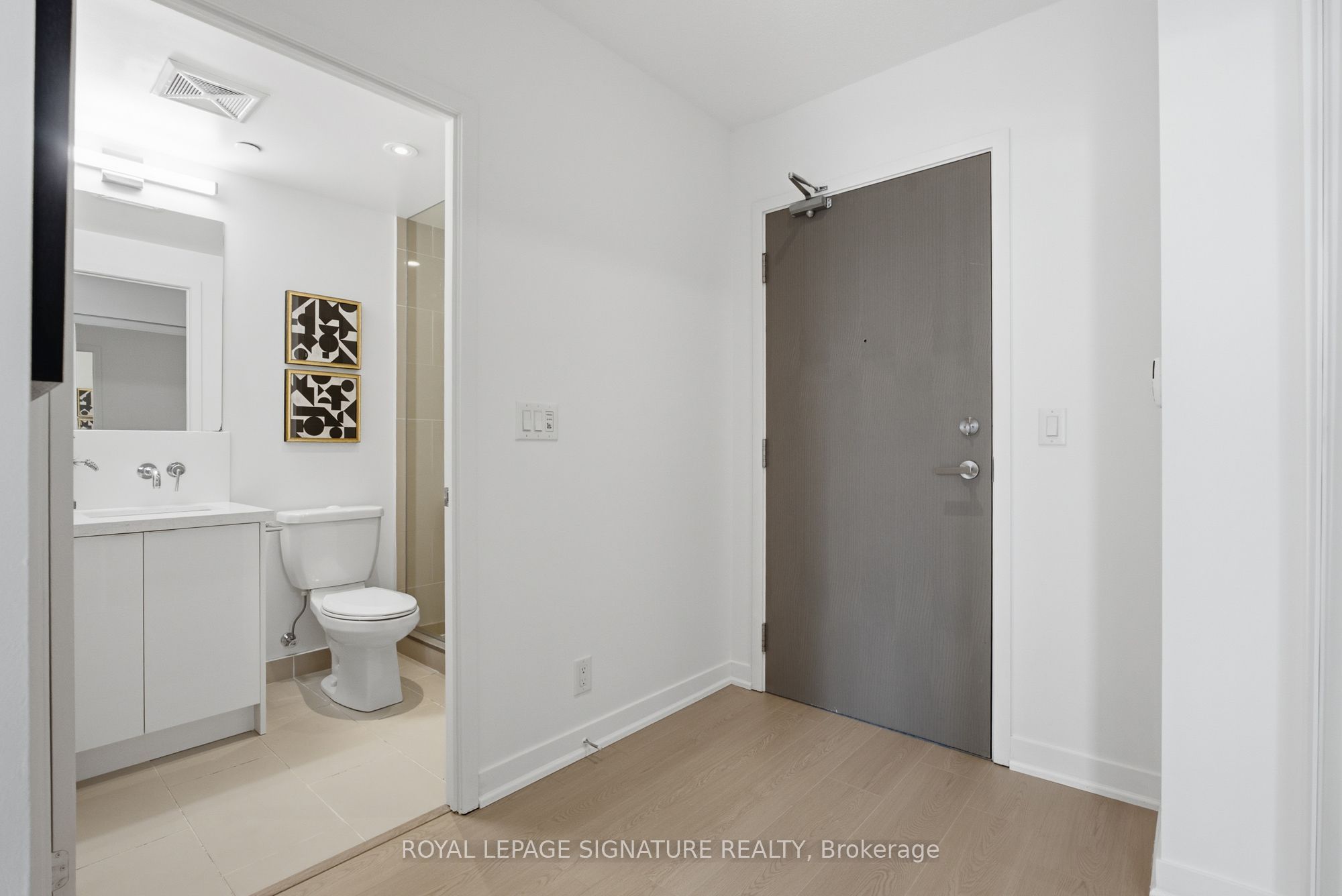 88 Harbour Street 1710 Property Photo 4