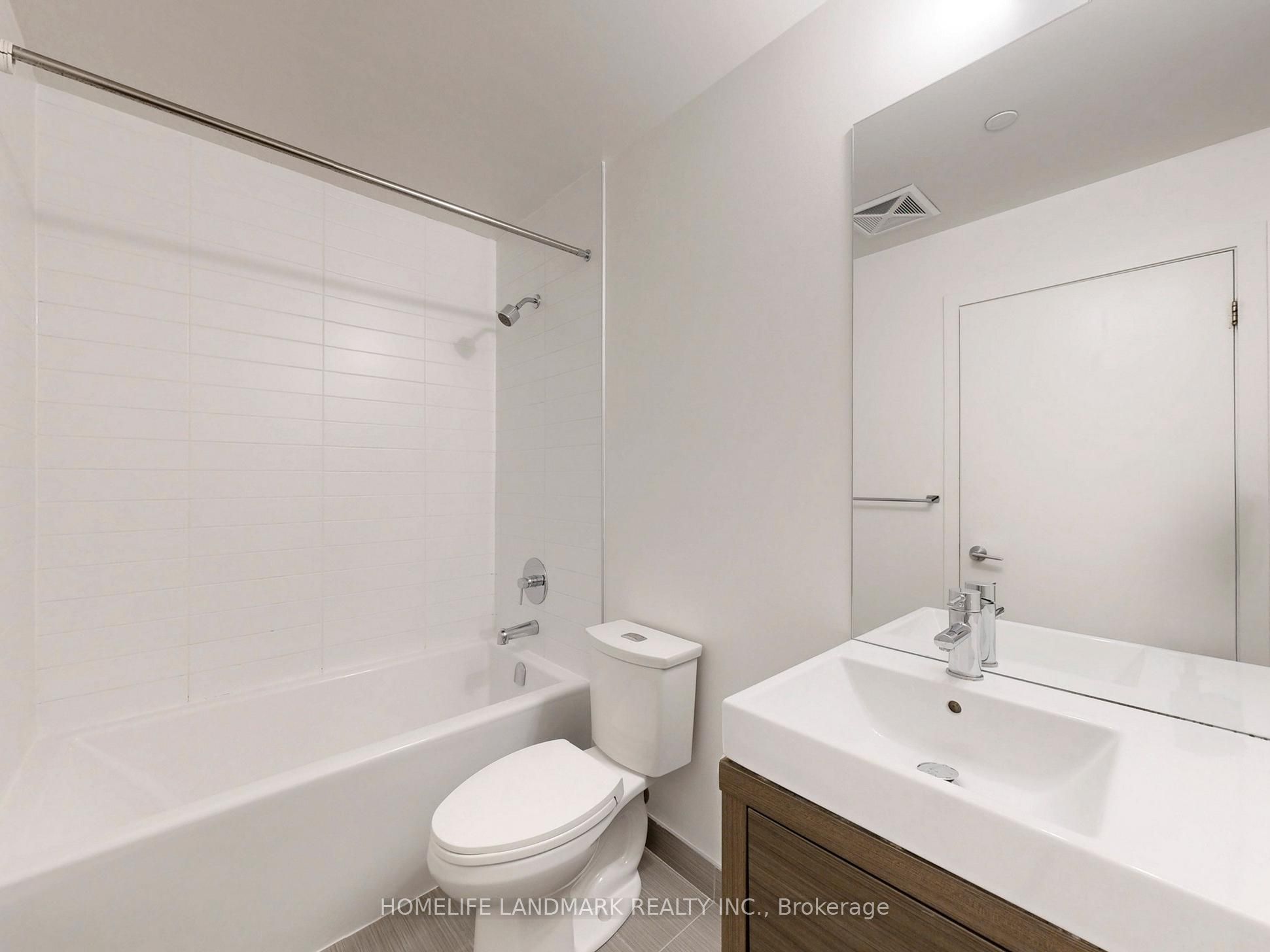 66 Forest Manor Road 1204 Property Photo 24