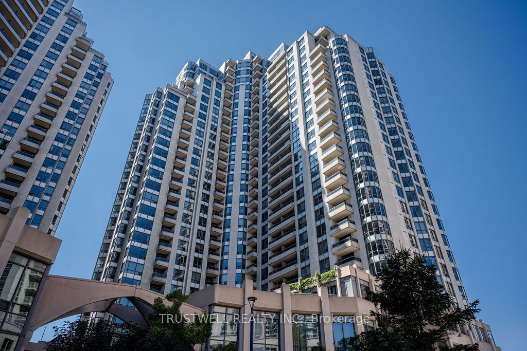 5 Northtown Way 708