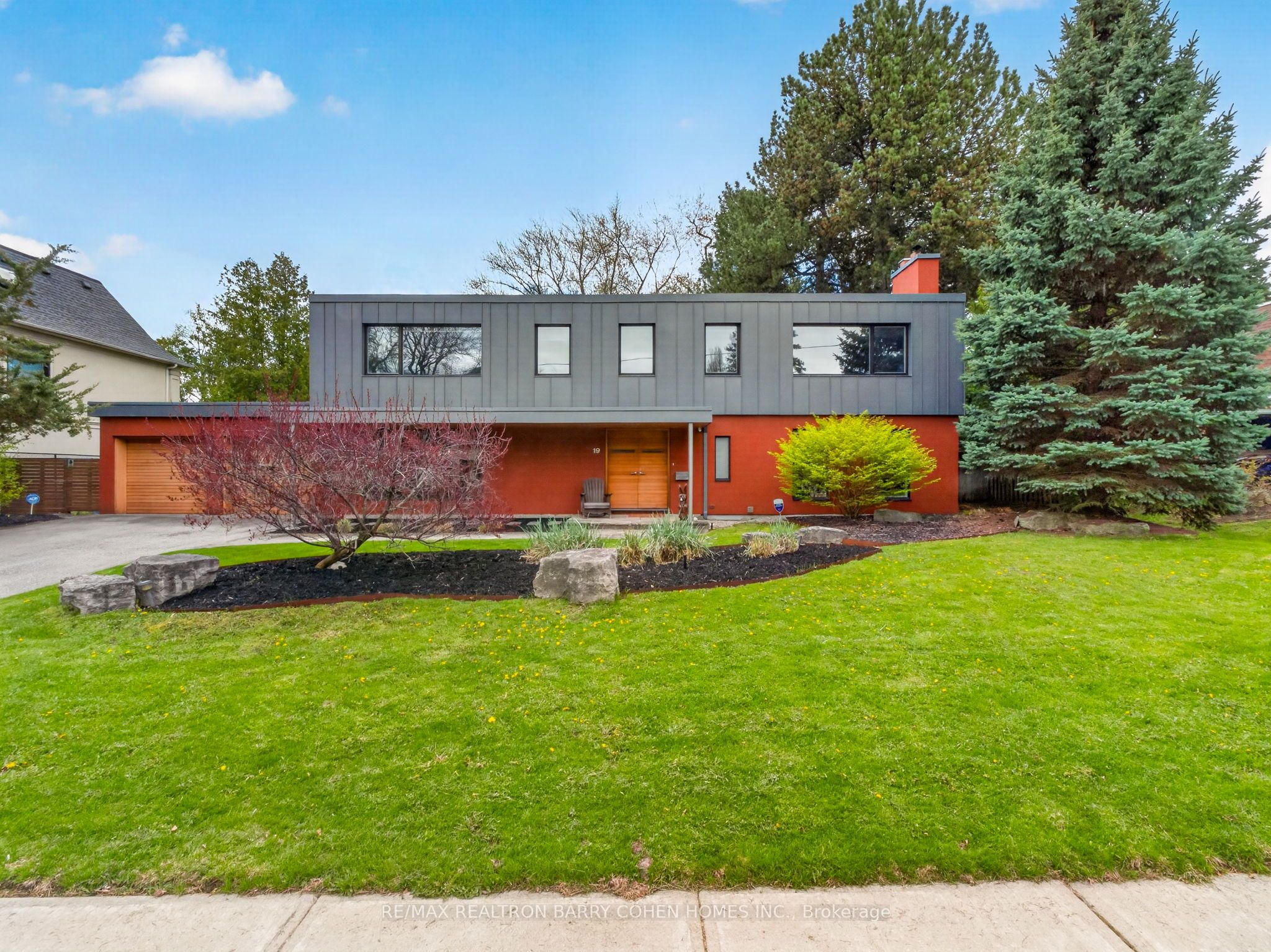 19 Saintfield Avenue Property Photo 1
