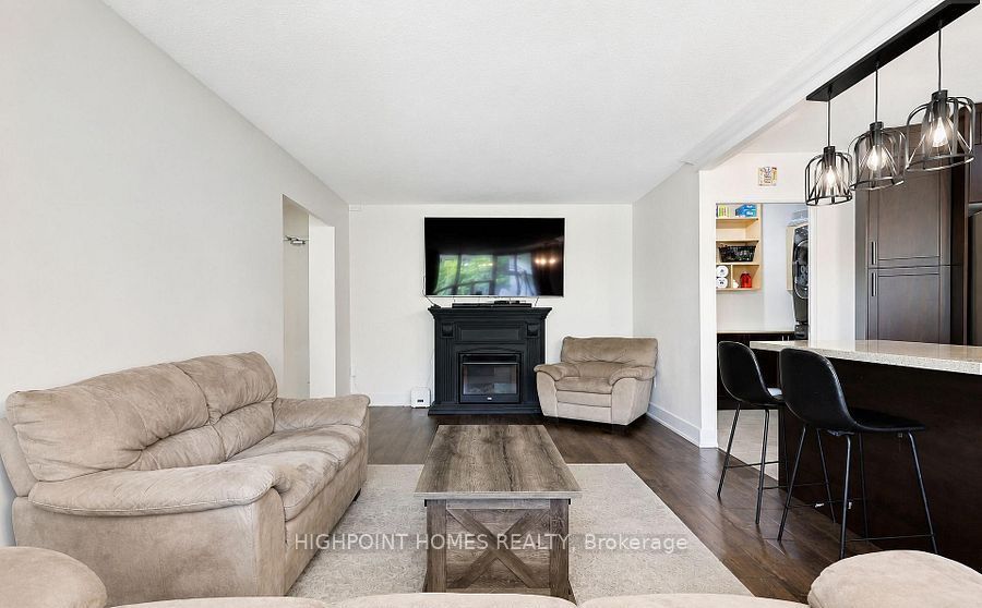 60 Pavane Linkway Way 301 Property Photo 12