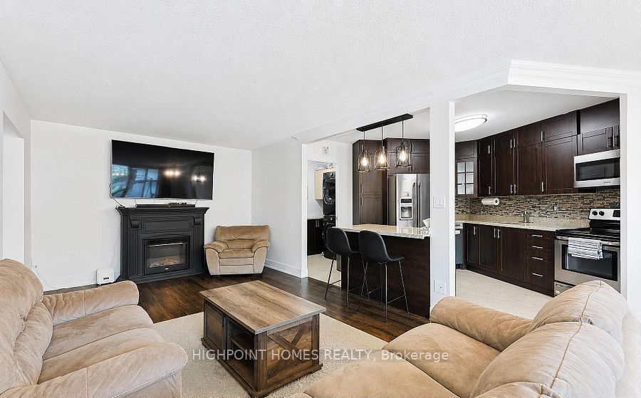 60 Pavane Linkway Way 301 Property Photo 13
