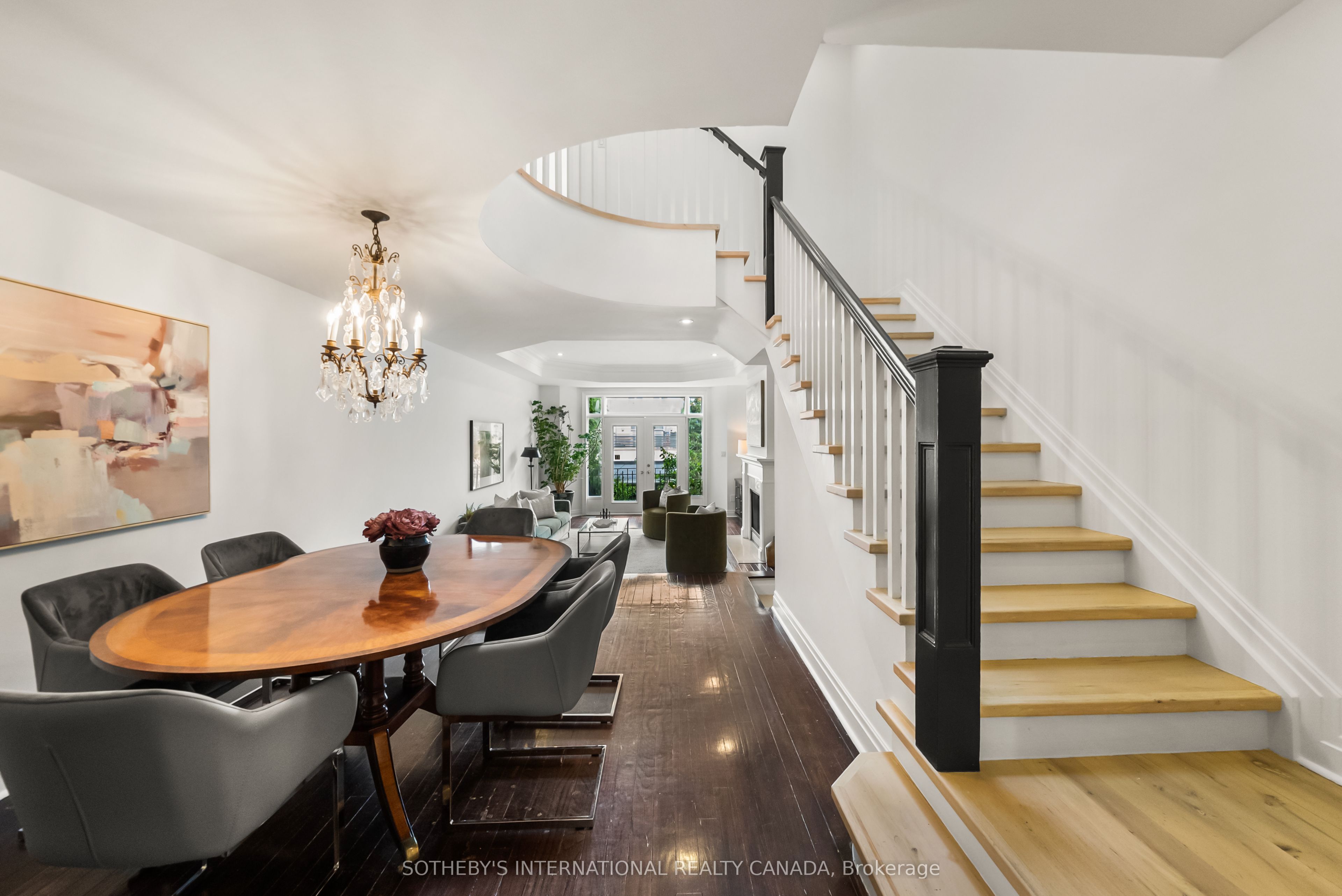 213 Walmer Road Property Photo 6