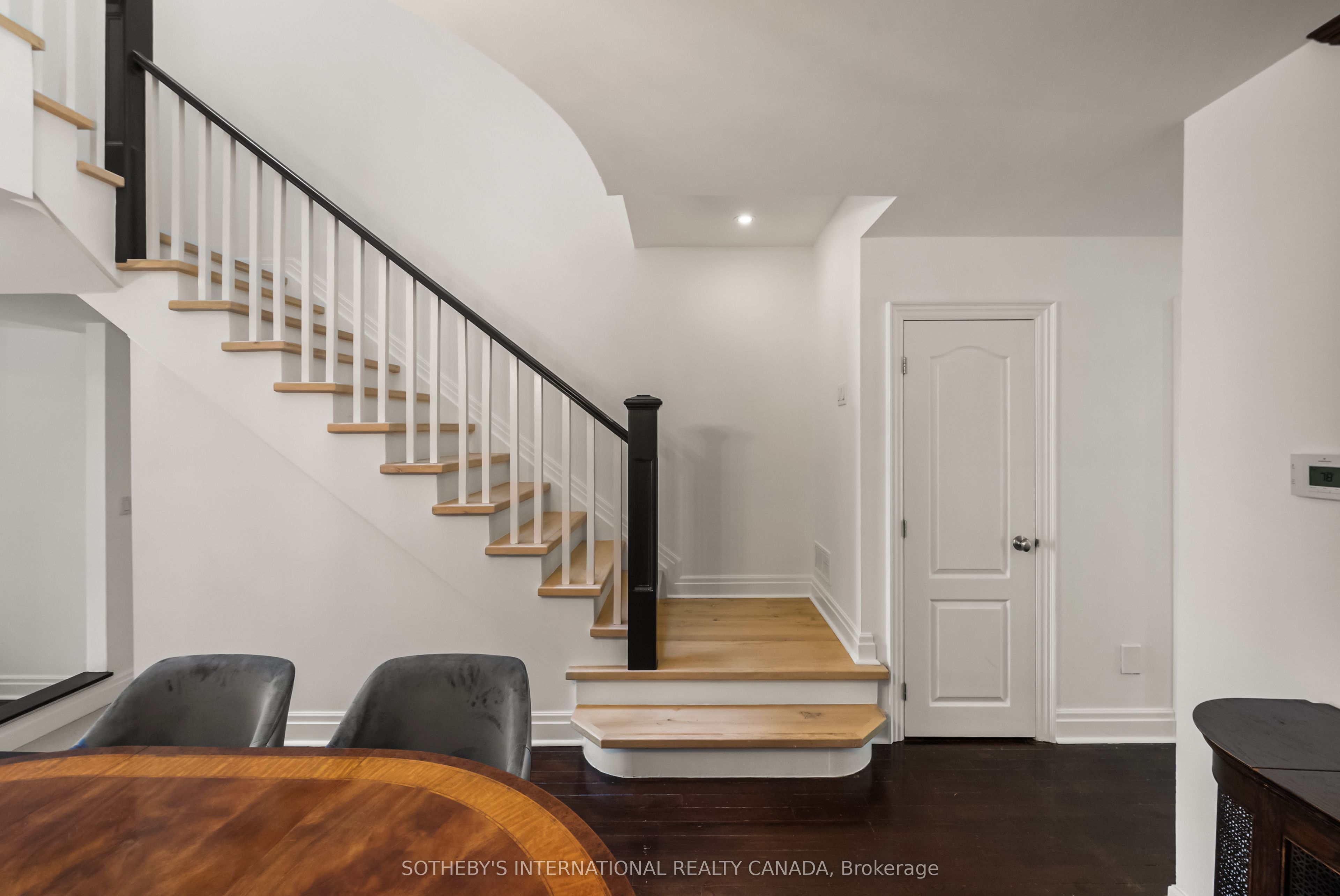 213 Walmer Road Property Photo 8